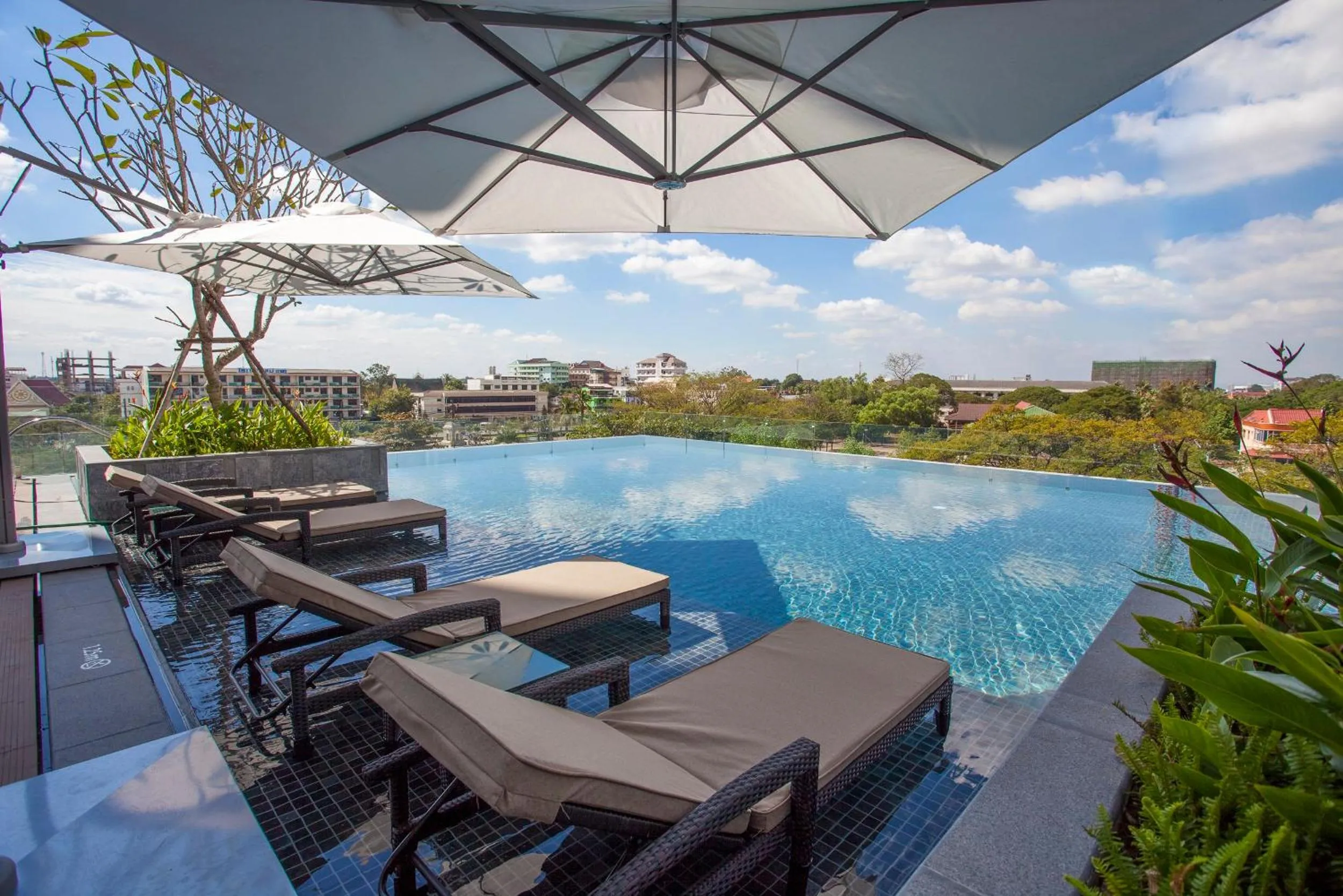 Swimming pool in Crowne Plaza Vientiane by IHG