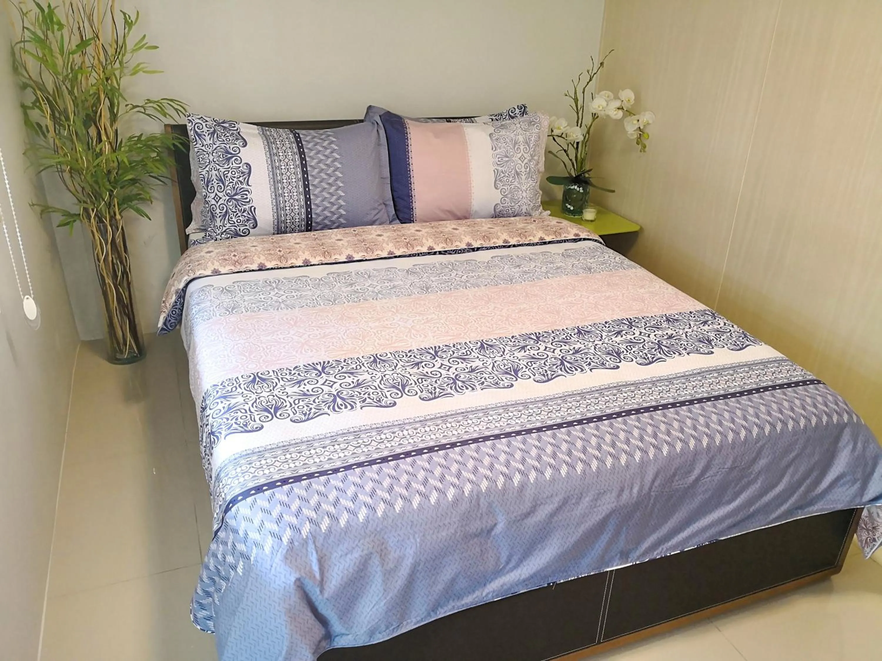 Bed in All At Jazz - Makati Serviced Apartments