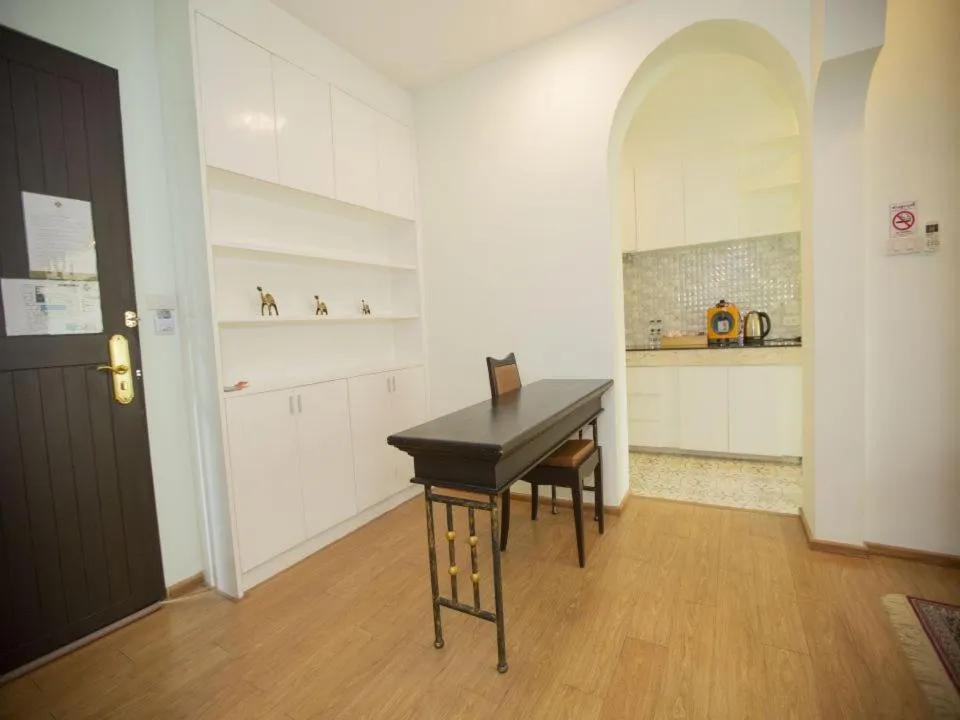 The Grand Morocc Hotel