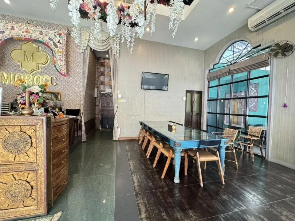 The Grand Morocc Hotel