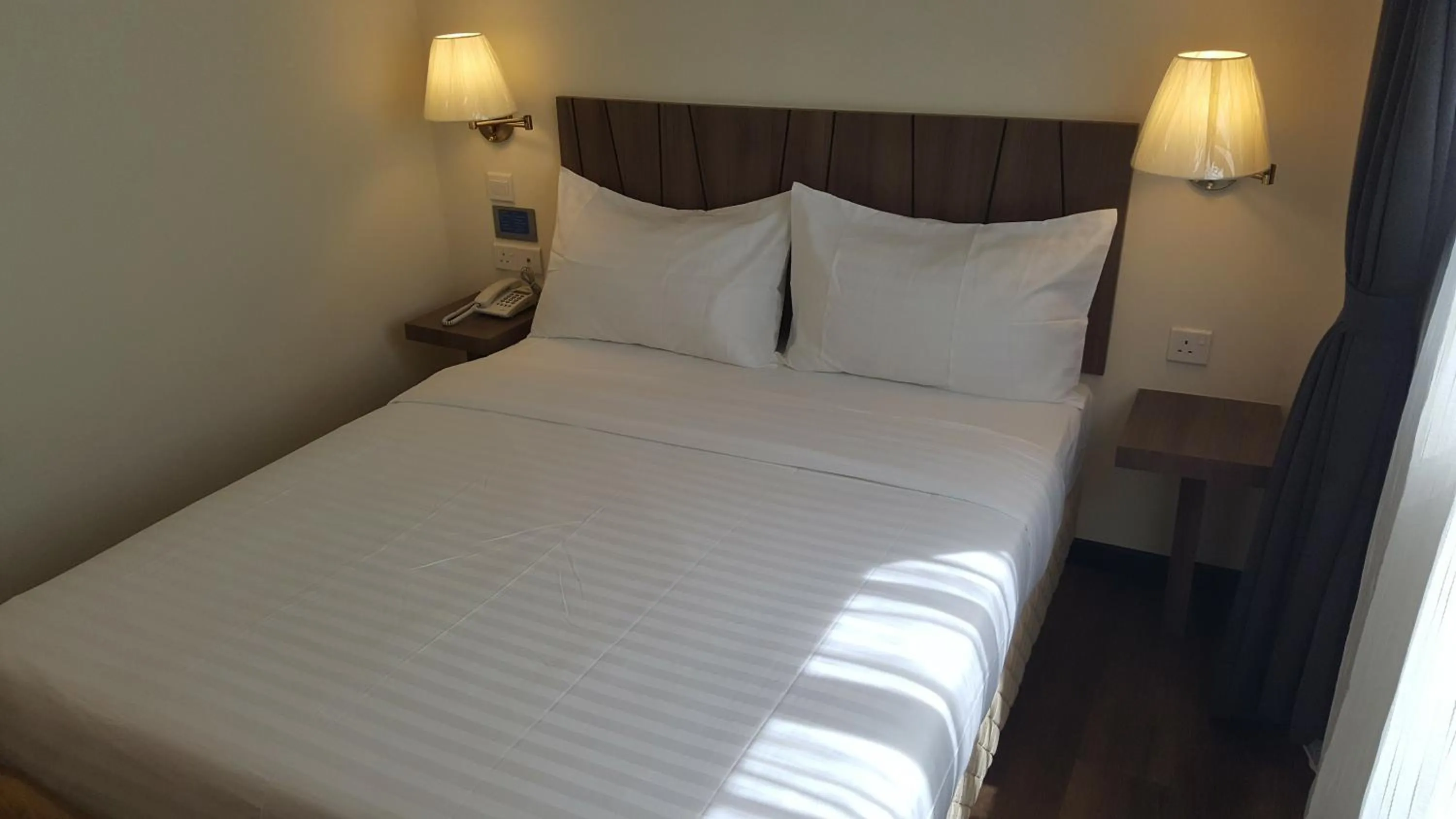 Bedroom, Bed in 9 Square Hotel - Seri Kembangan