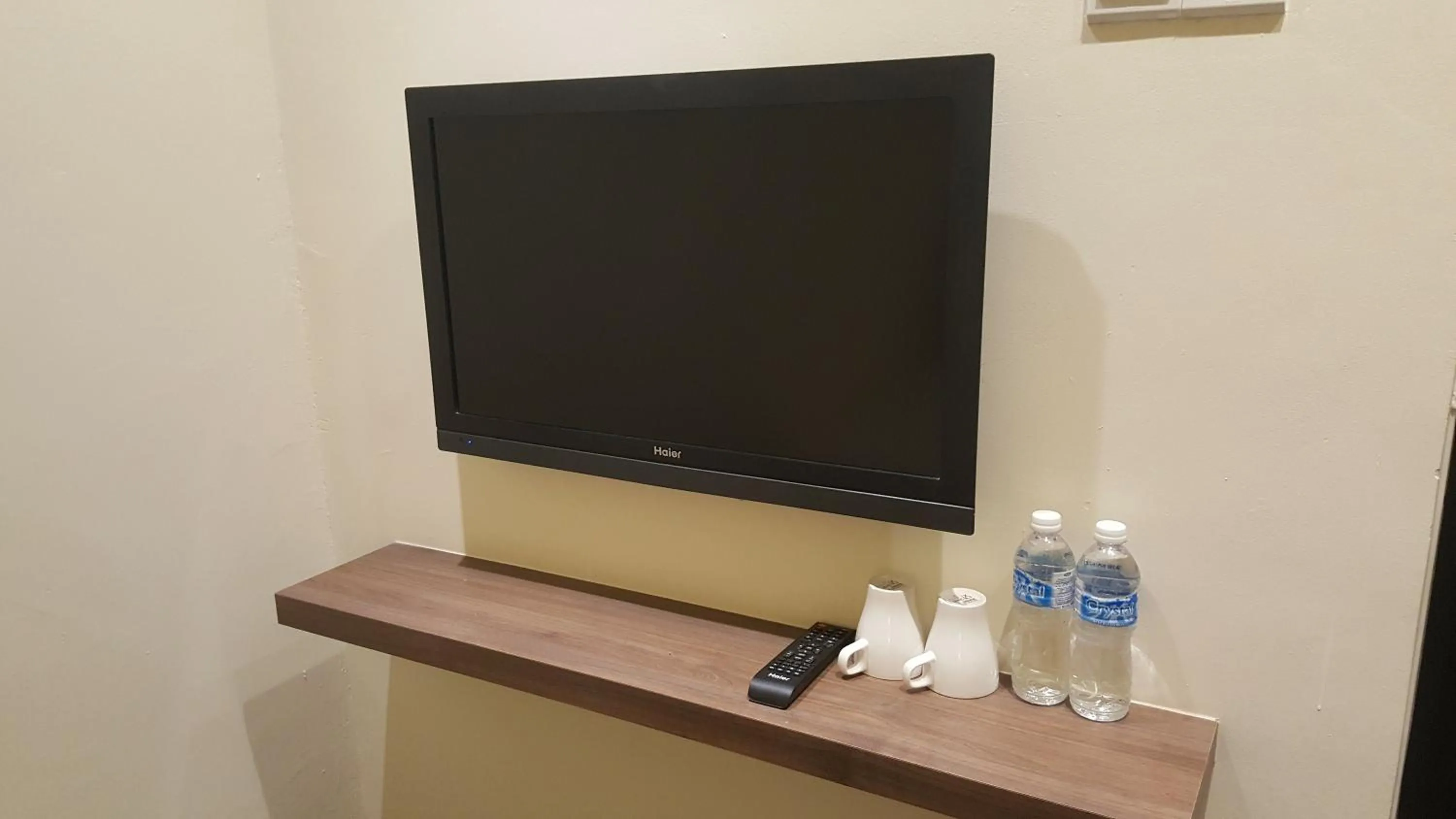 TV and multimedia in 9 Square Hotel - Seri Kembangan