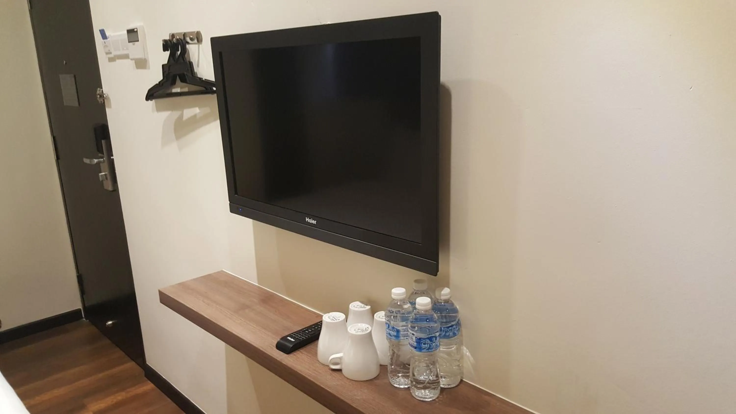 TV and multimedia in 9 Square Hotel - Seri Kembangan