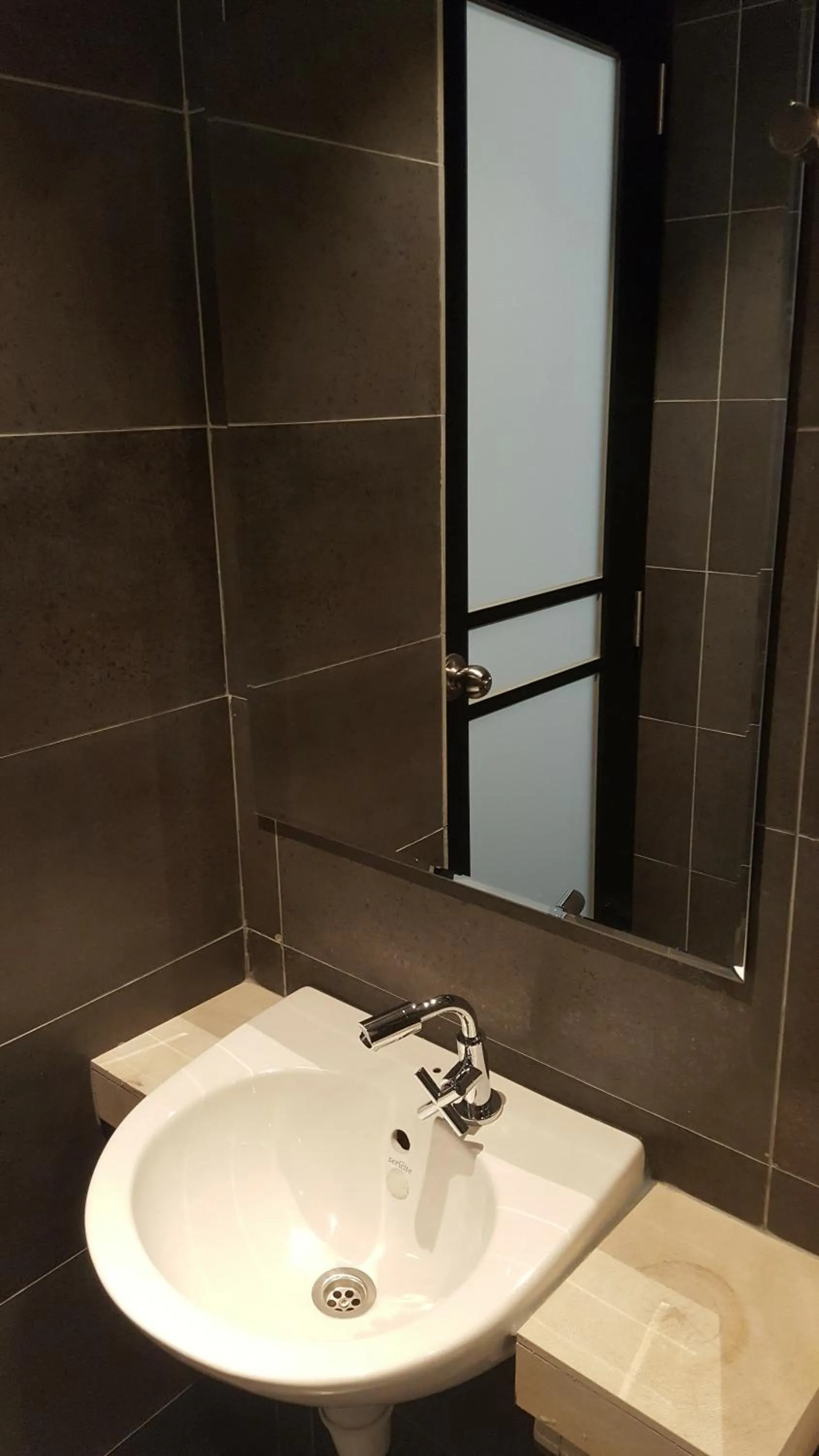 Toilet in 9 Square Hotel - Seri Kembangan