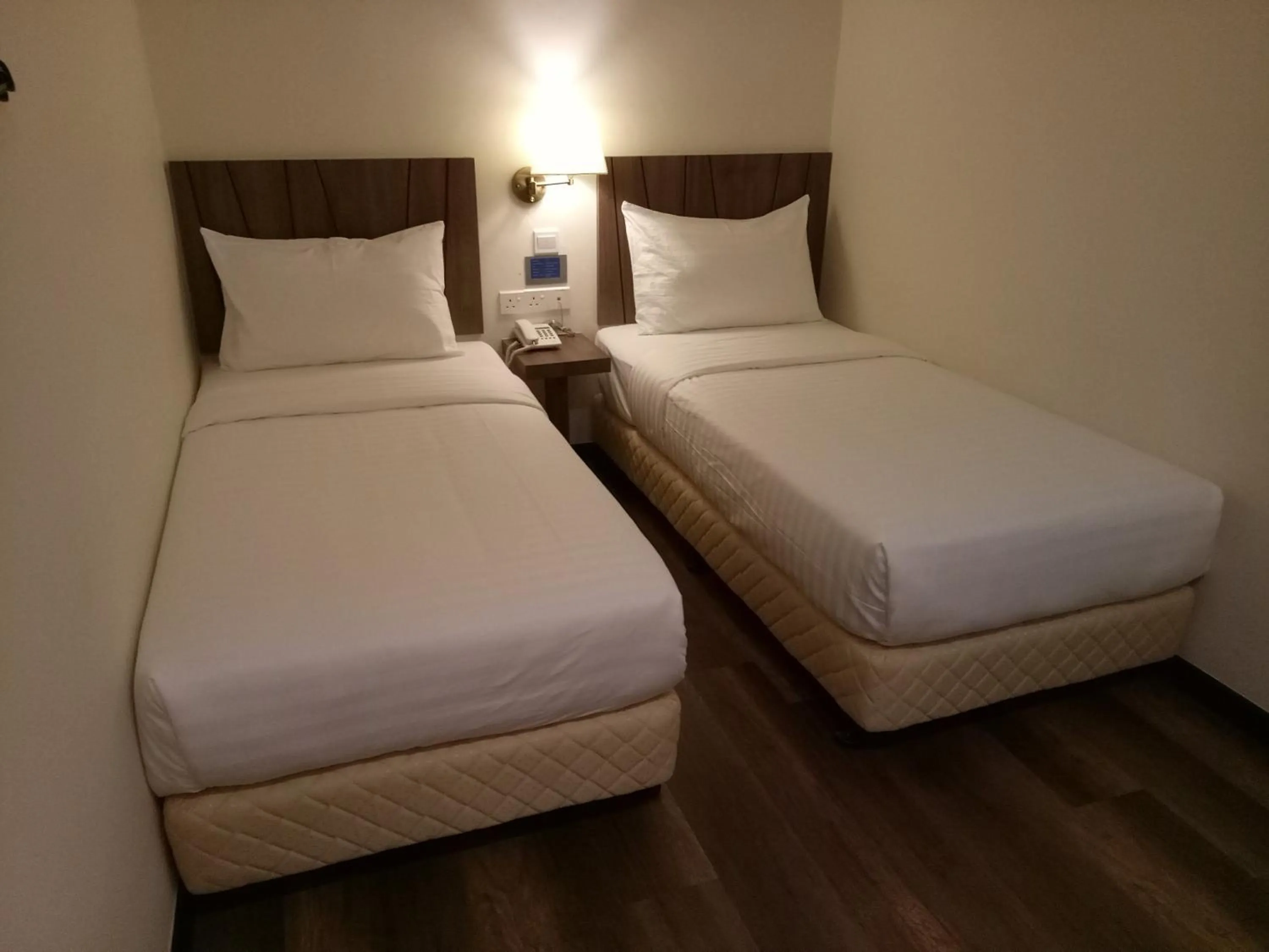 Bed in 9 Square Hotel - Seri Kembangan