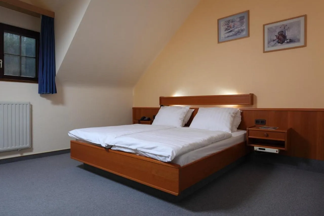 Bedroom, Bed in Hotel Sieweburen