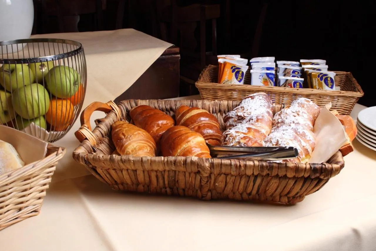 Food in Hotel Sieweburen