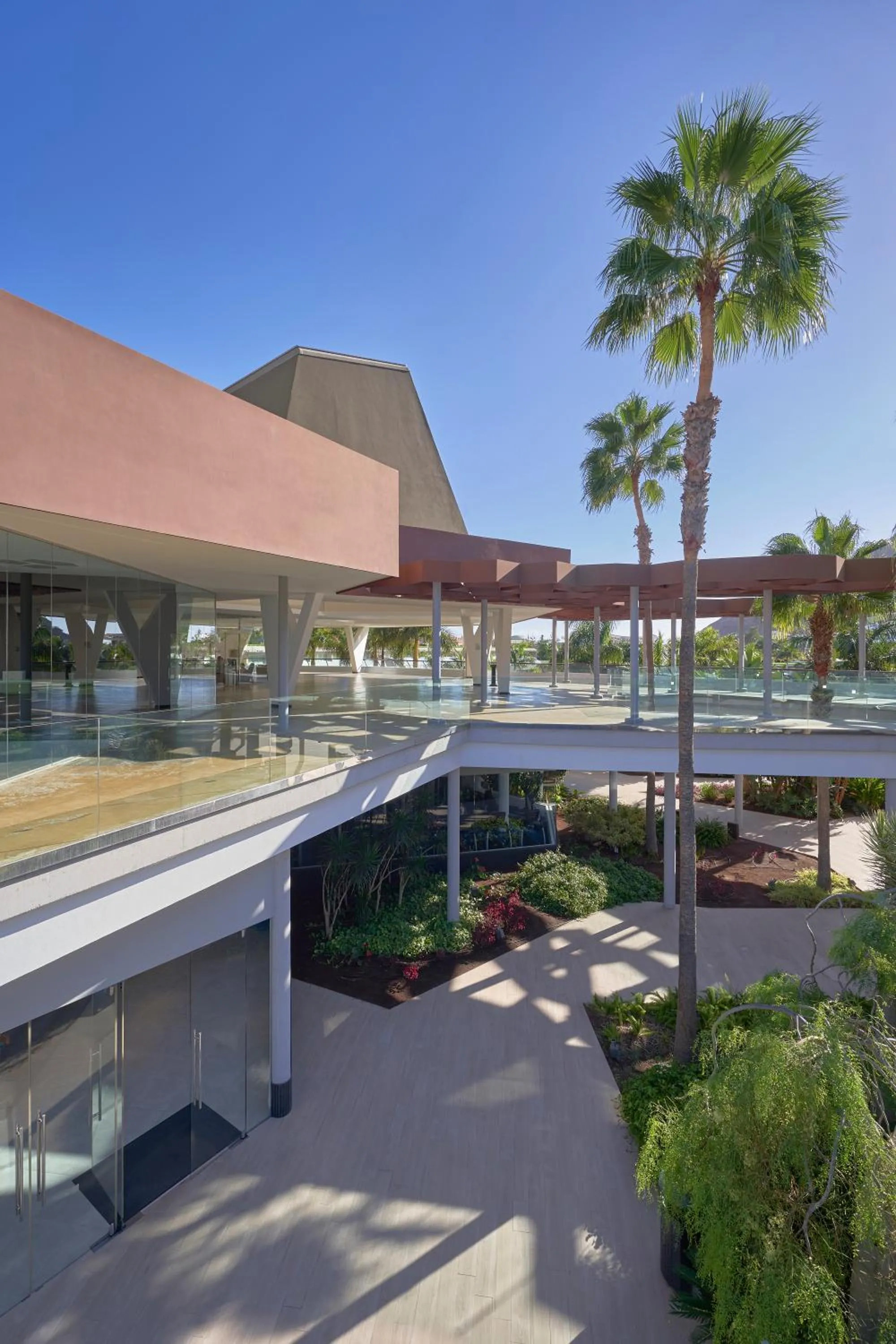 Area and facilities in Radisson Blu Resort & Spa, Gran Canaria Mogan