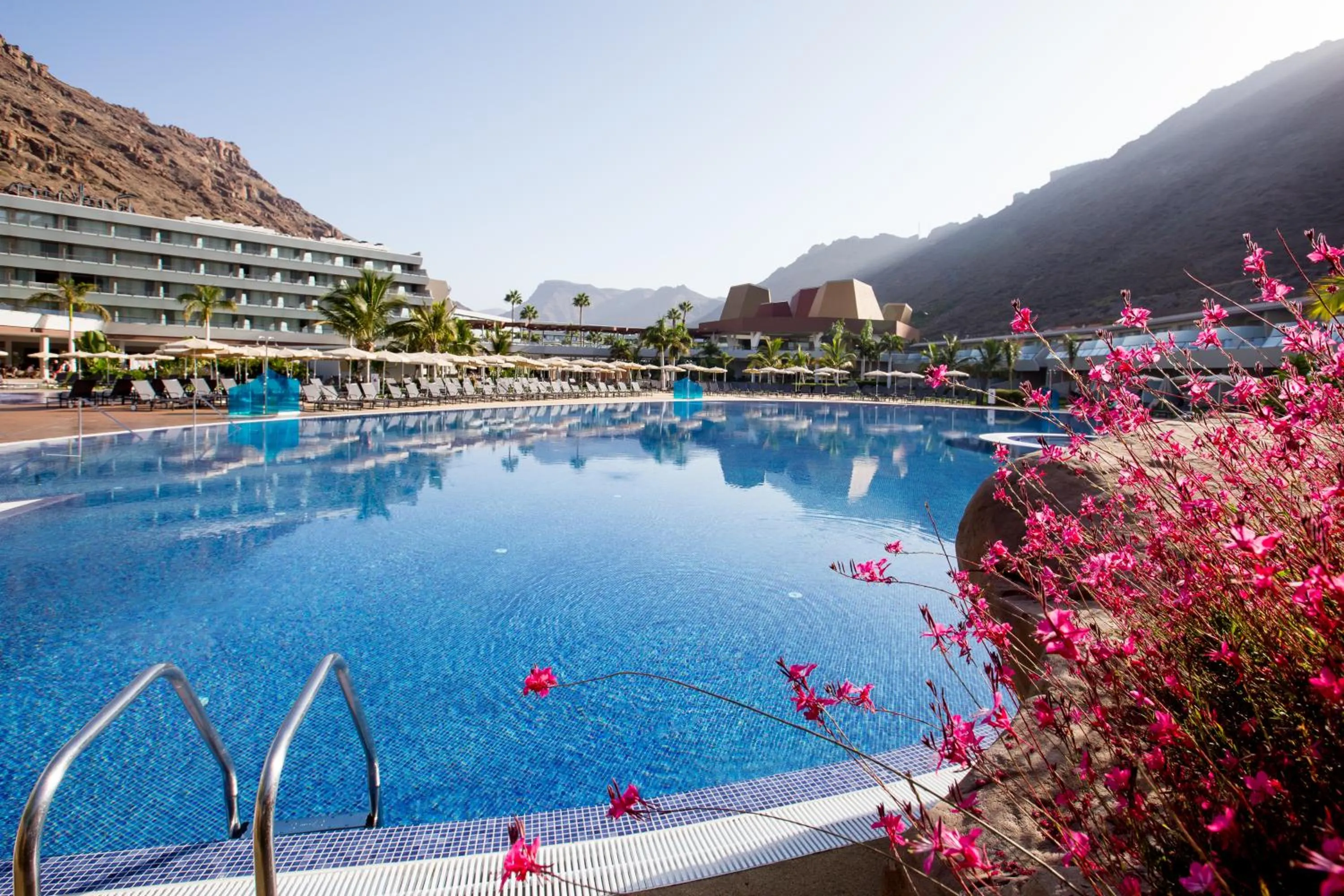 Pool view in Radisson Blu Resort & Spa, Gran Canaria Mogan
