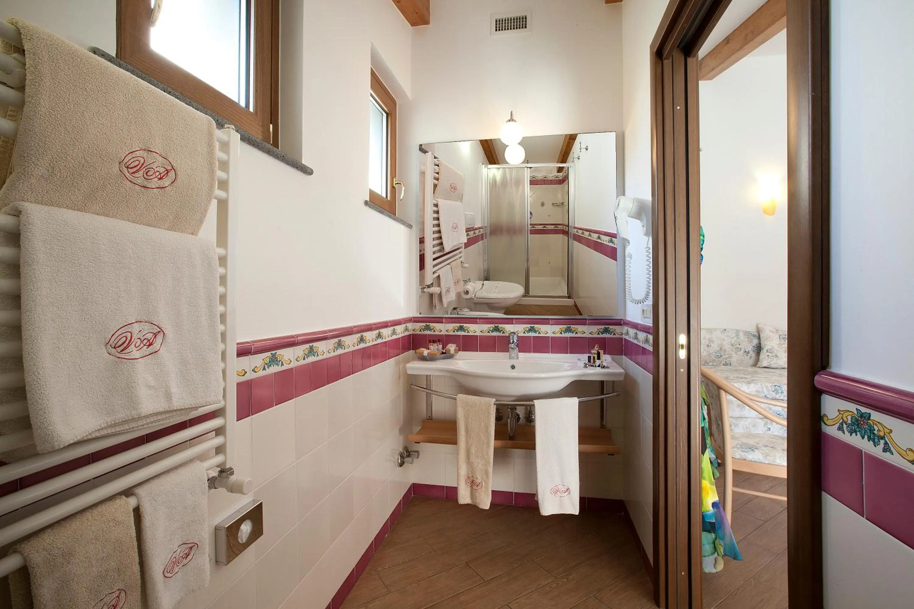 Bathroom, Bed in Angiolina Relais