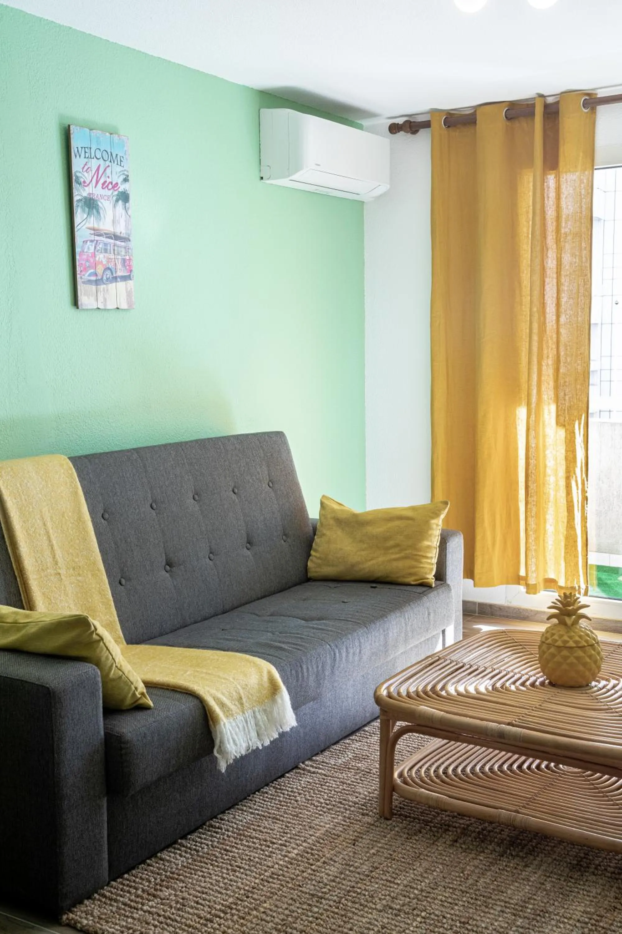 Living room in Cosy apartment Promenade des Anglais