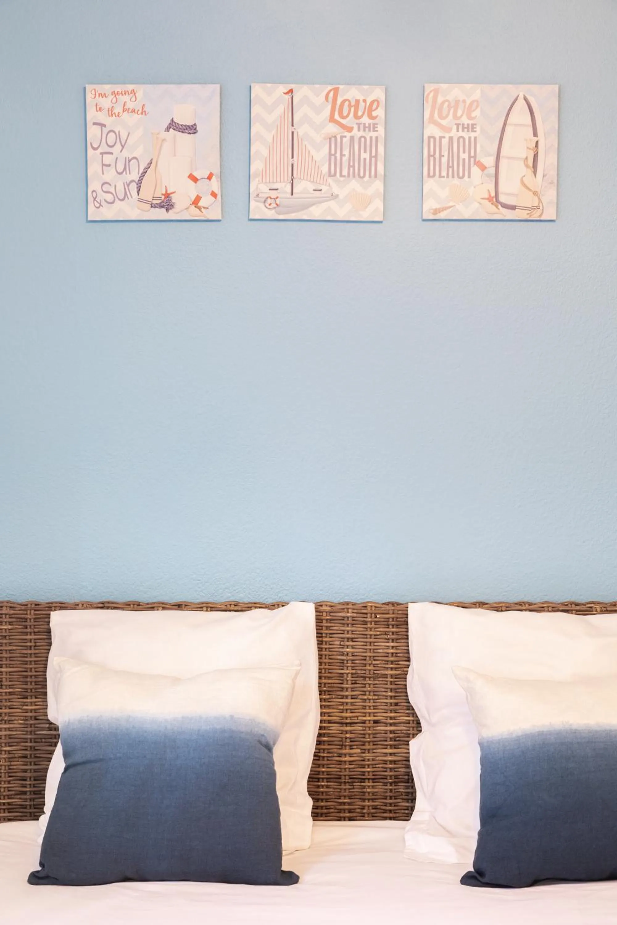 Bed in Cosy apartment Promenade des Anglais