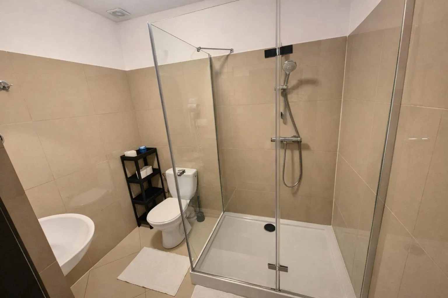 Shower in Hotel Bukowiec