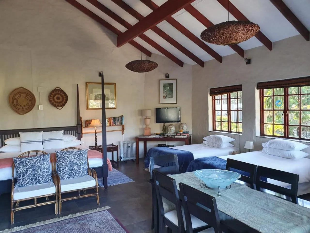 Photo of the whole room in Victorskloof Lodge