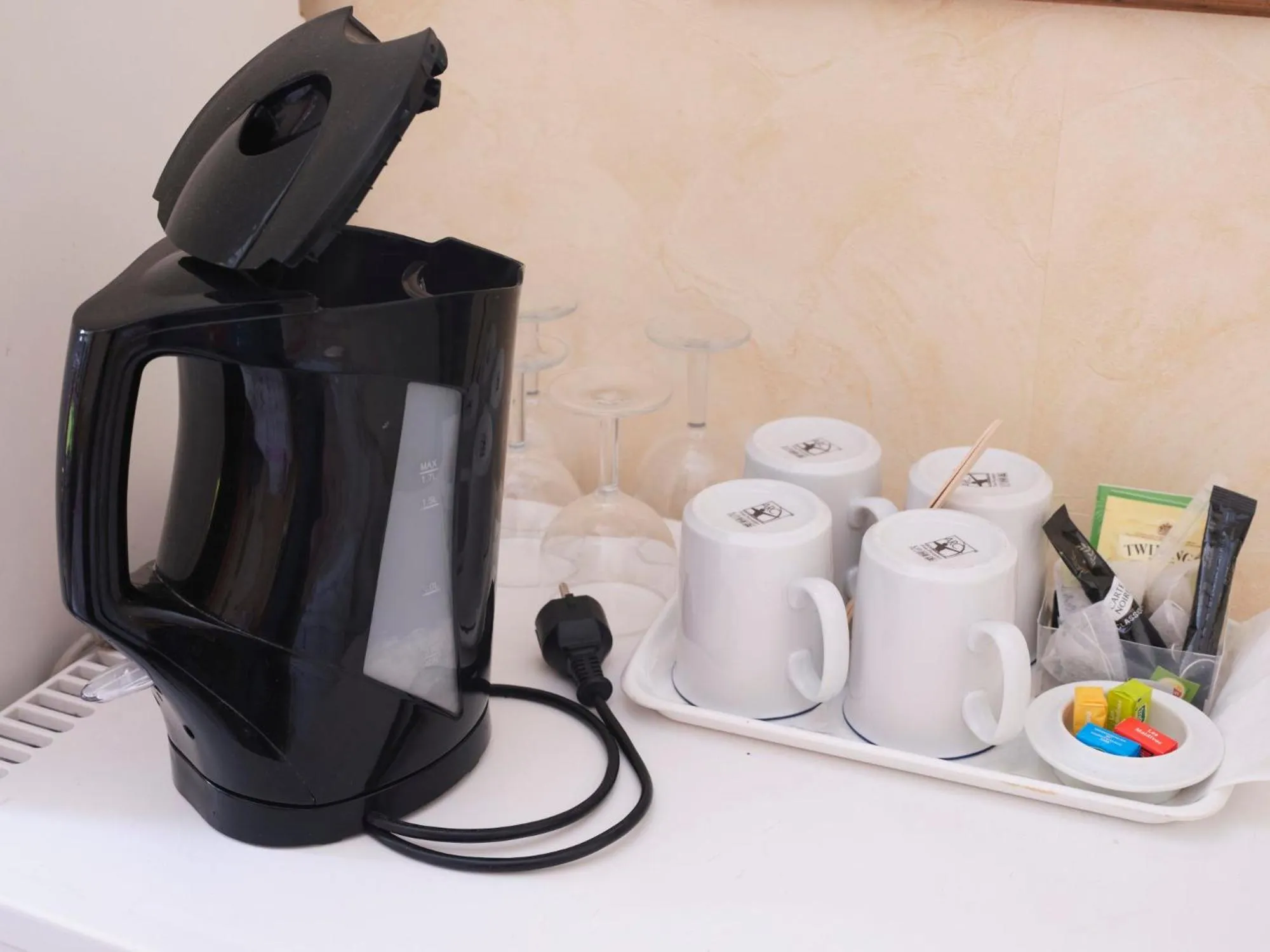 Coffee/tea facilities in Les Roses