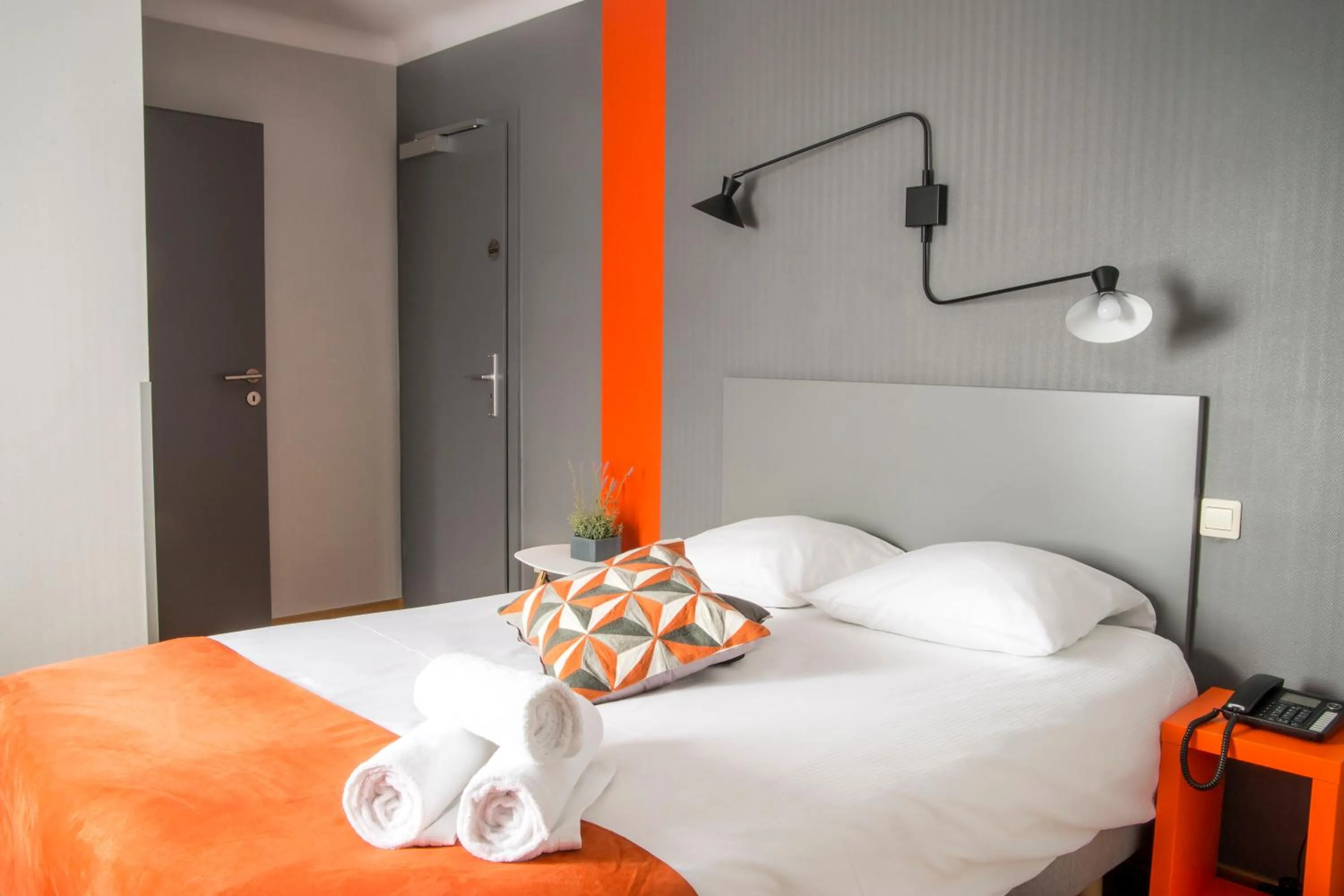 Bed in Mandarina Hotel Luxembourg Strassen