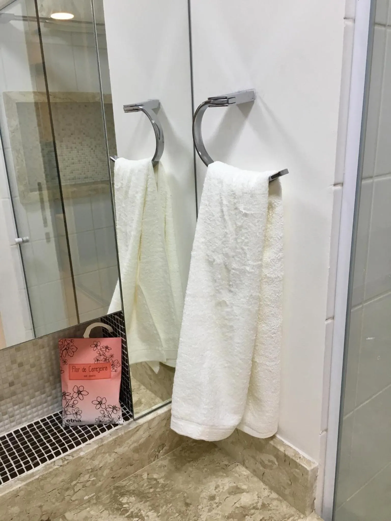 Bathroom in Menara - Perto do Hospital Albert Einstein e MorumBIS