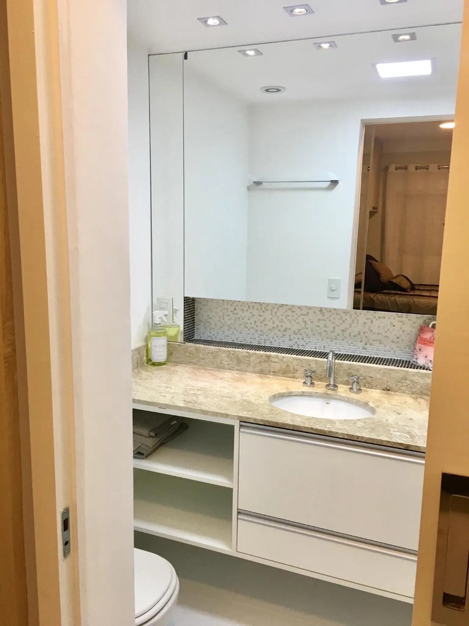 Bathroom in Menara - Perto do Hospital Albert Einstein e MorumBIS