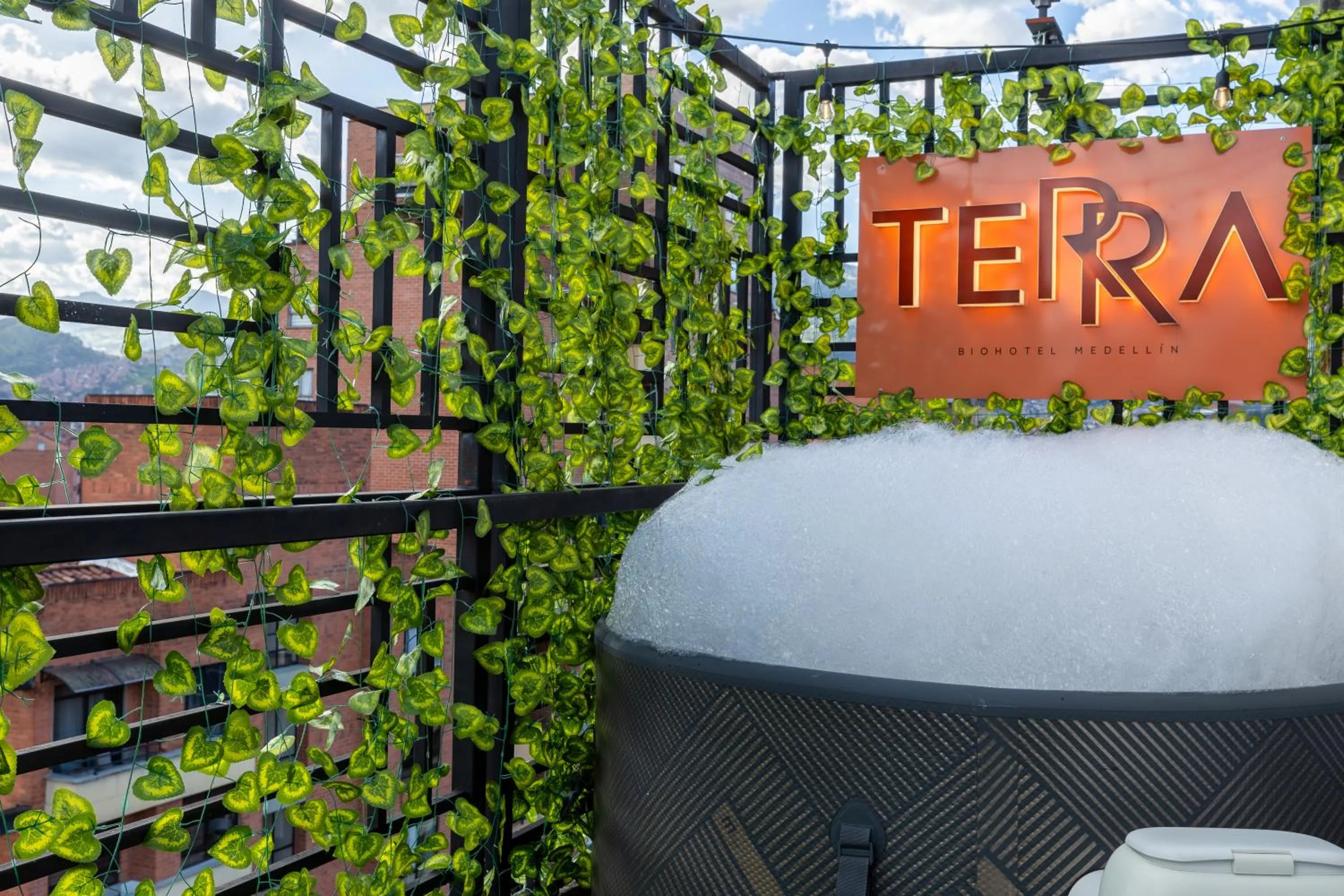Hot Tub in Terra Biohotel