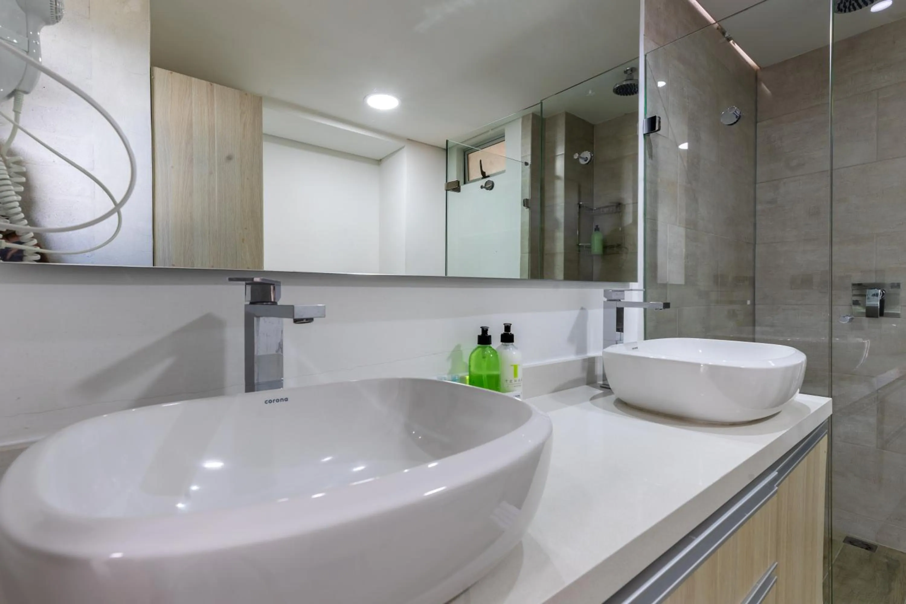 Shower in Terra Biohotel