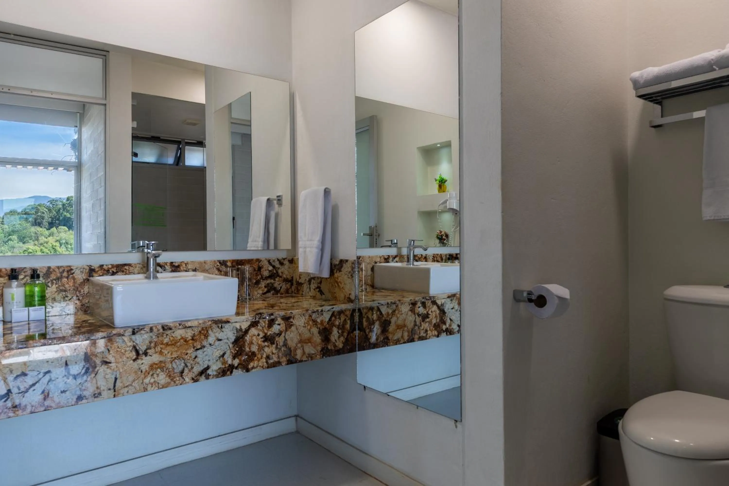 Shower in Terra Biohotel