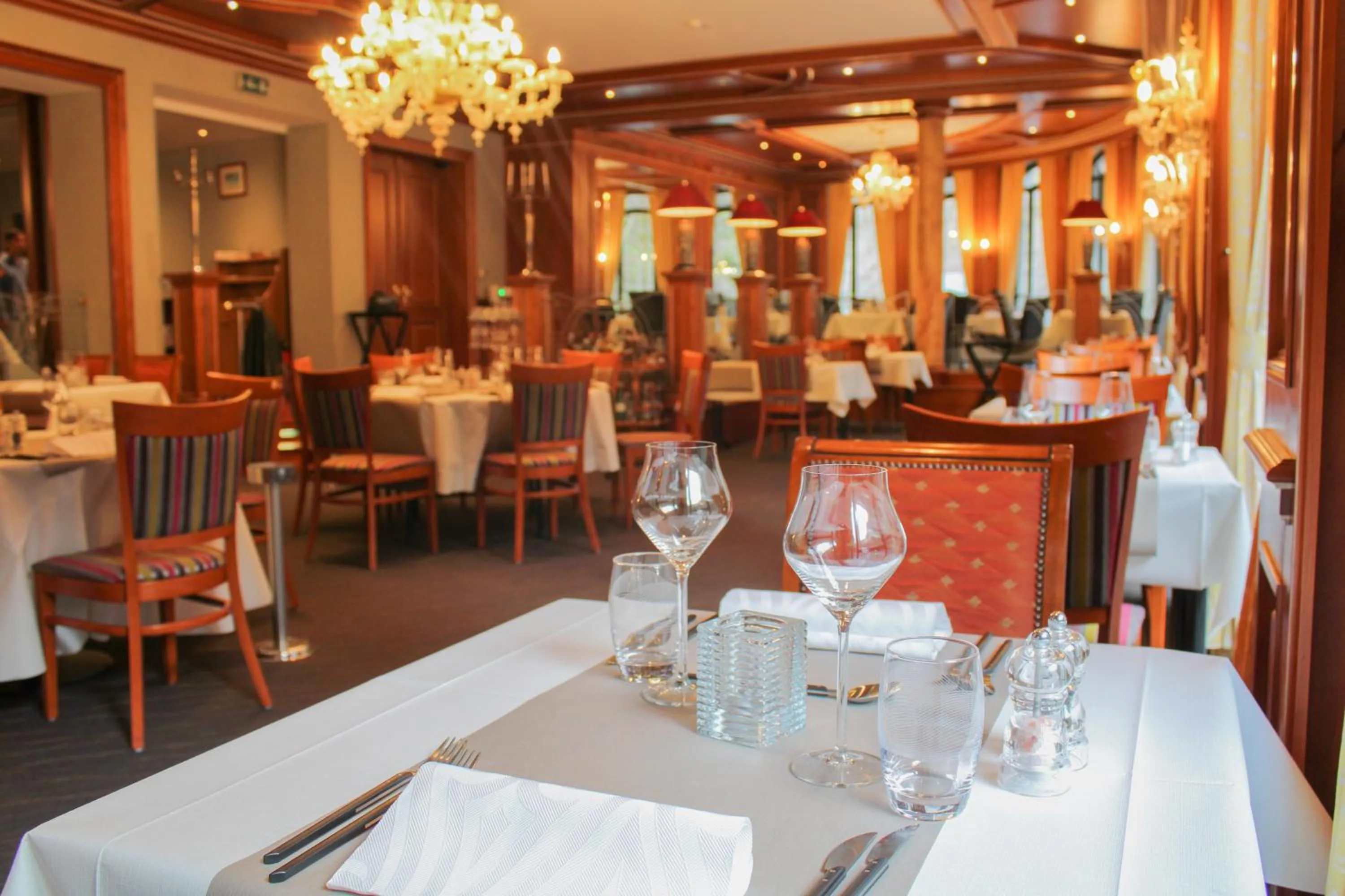 Restaurant/places to eat in Koener Hotel & Spa