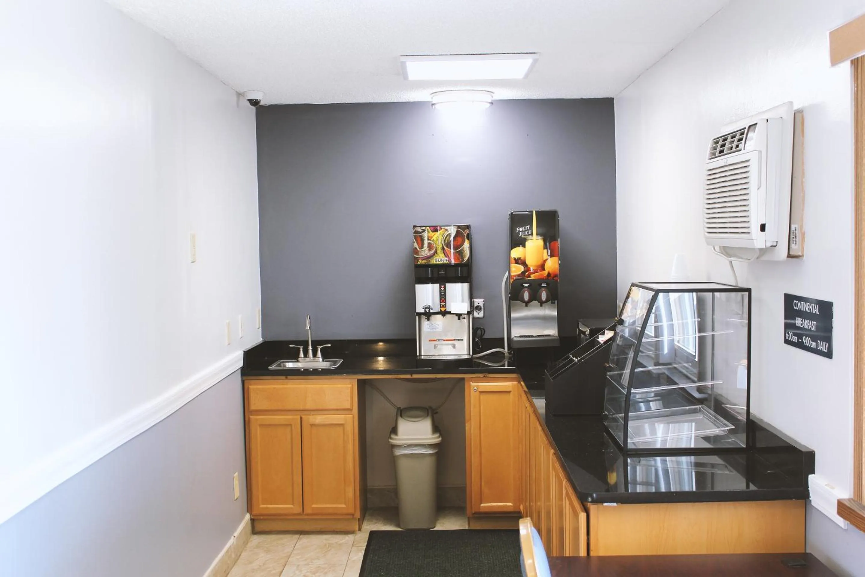 Breakfast in Coratel Inn & Suites by Jasper Hastings