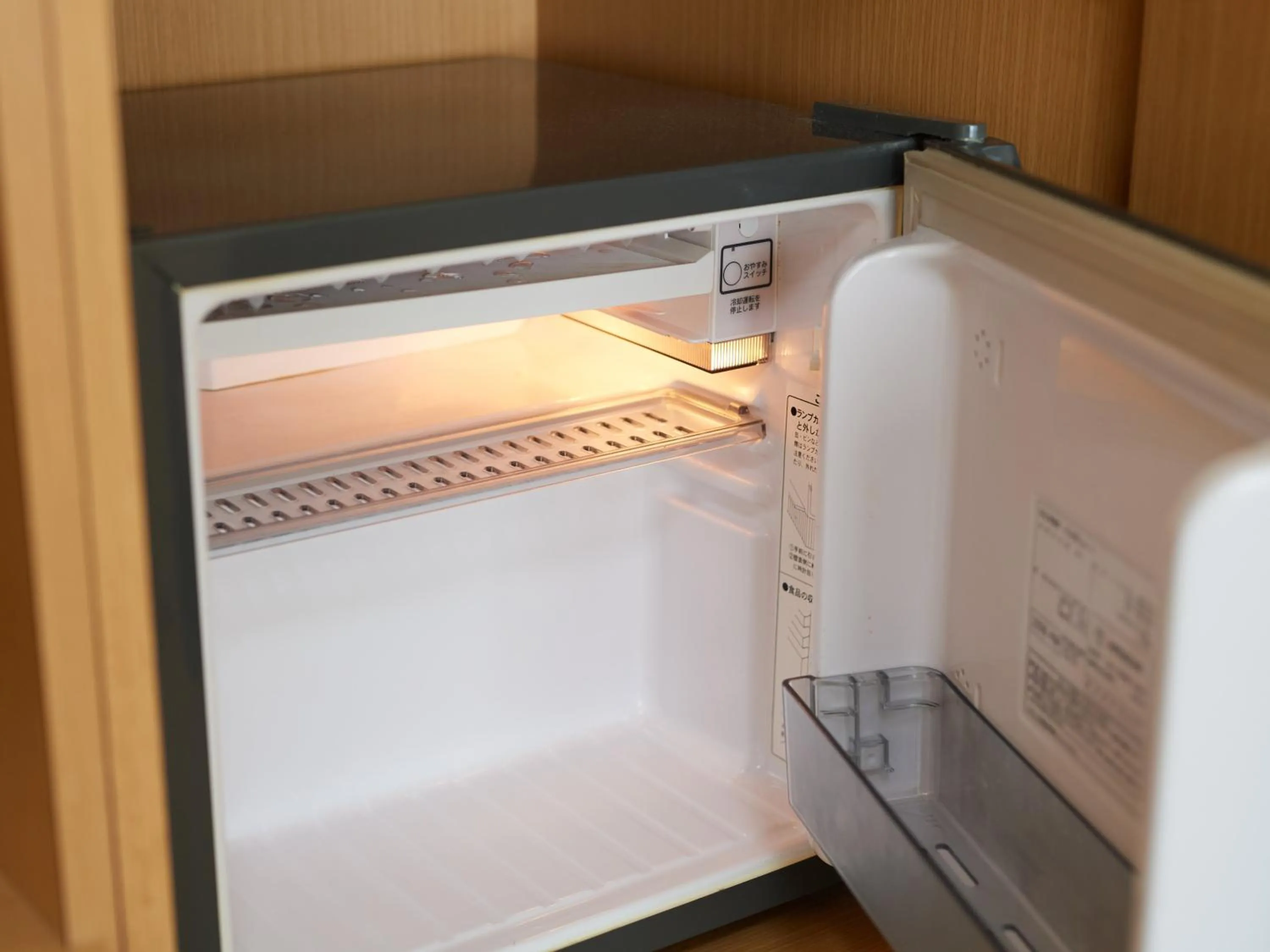 Photo of the whole room in Wind City Hotel