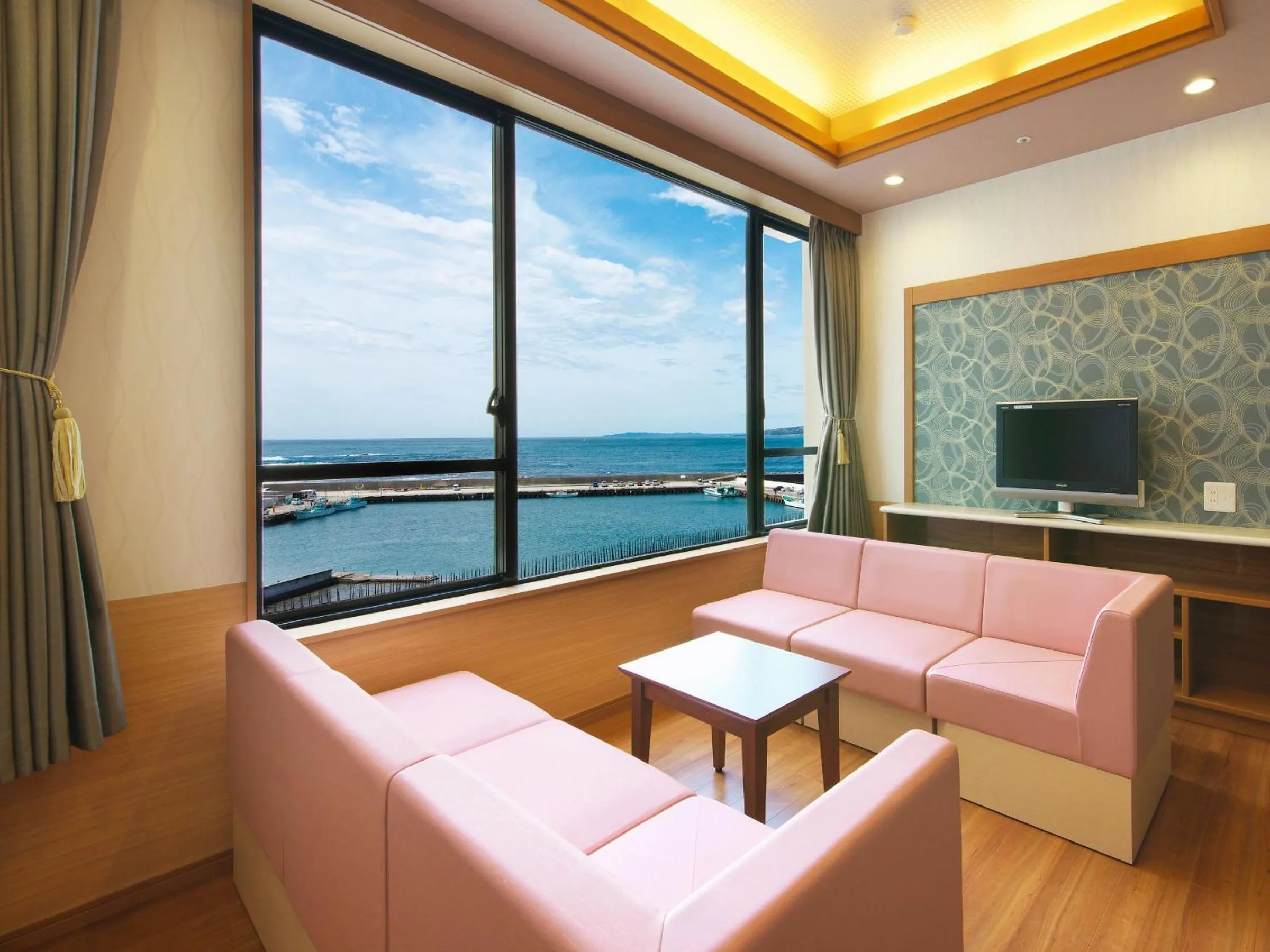 Photo of the whole room in Kichimu