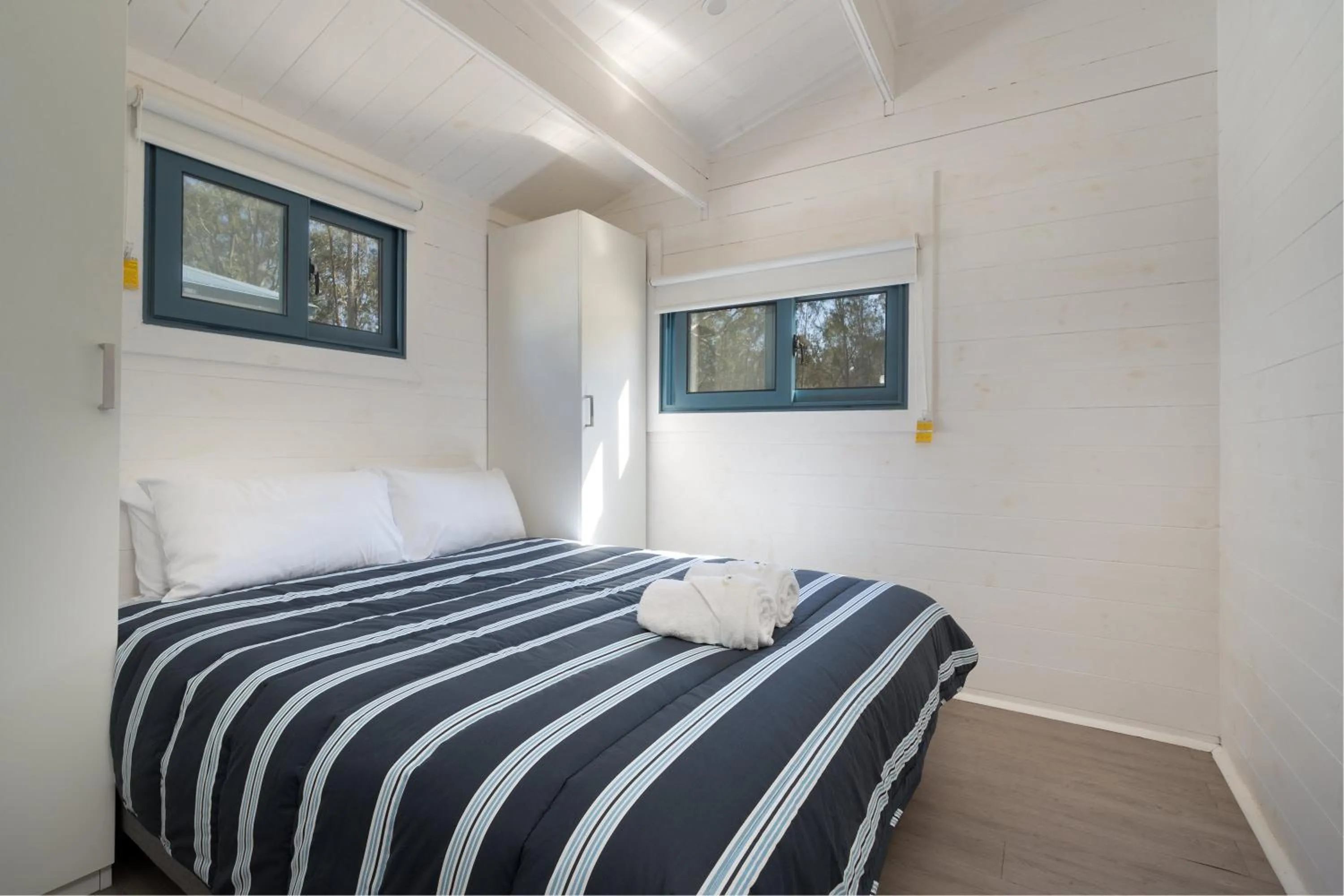 Bedroom, Bed in BIG4 Tasman Holiday Parks - Racecourse Beach