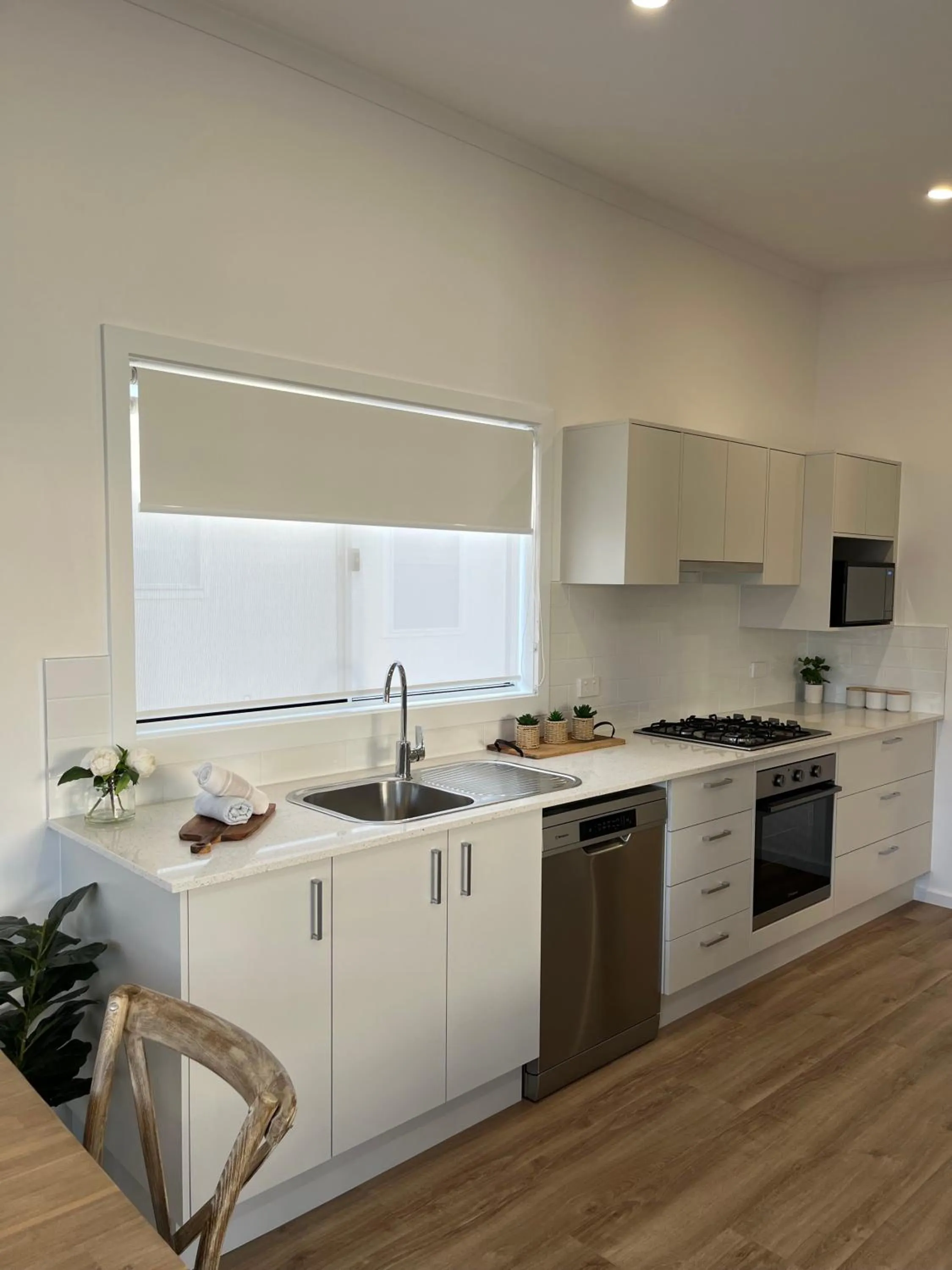 Kitchen or kitchenette in BIG4 Tasman Holiday Parks - Racecourse Beach