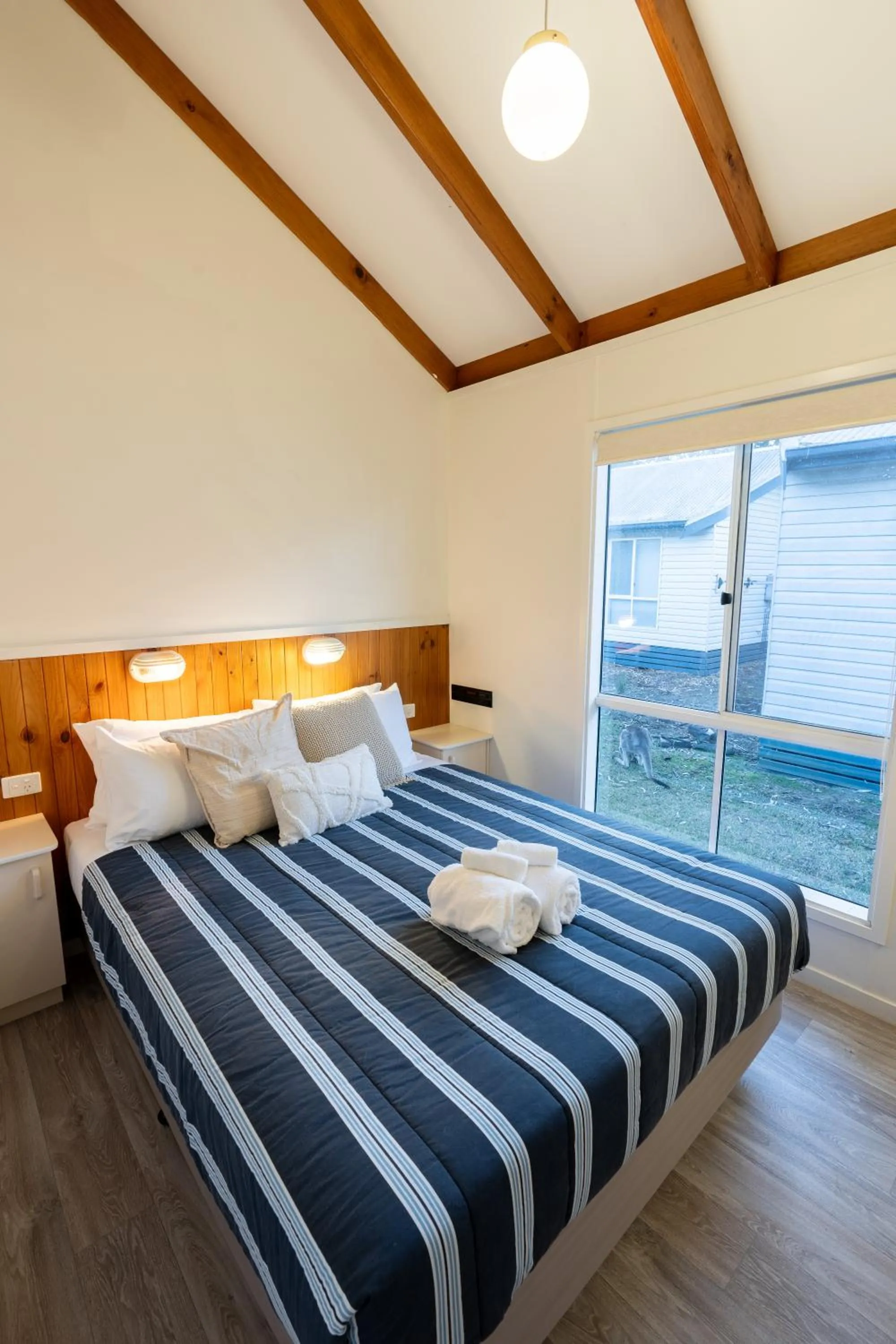 Bedroom, Bed in BIG4 Tasman Holiday Parks - Racecourse Beach