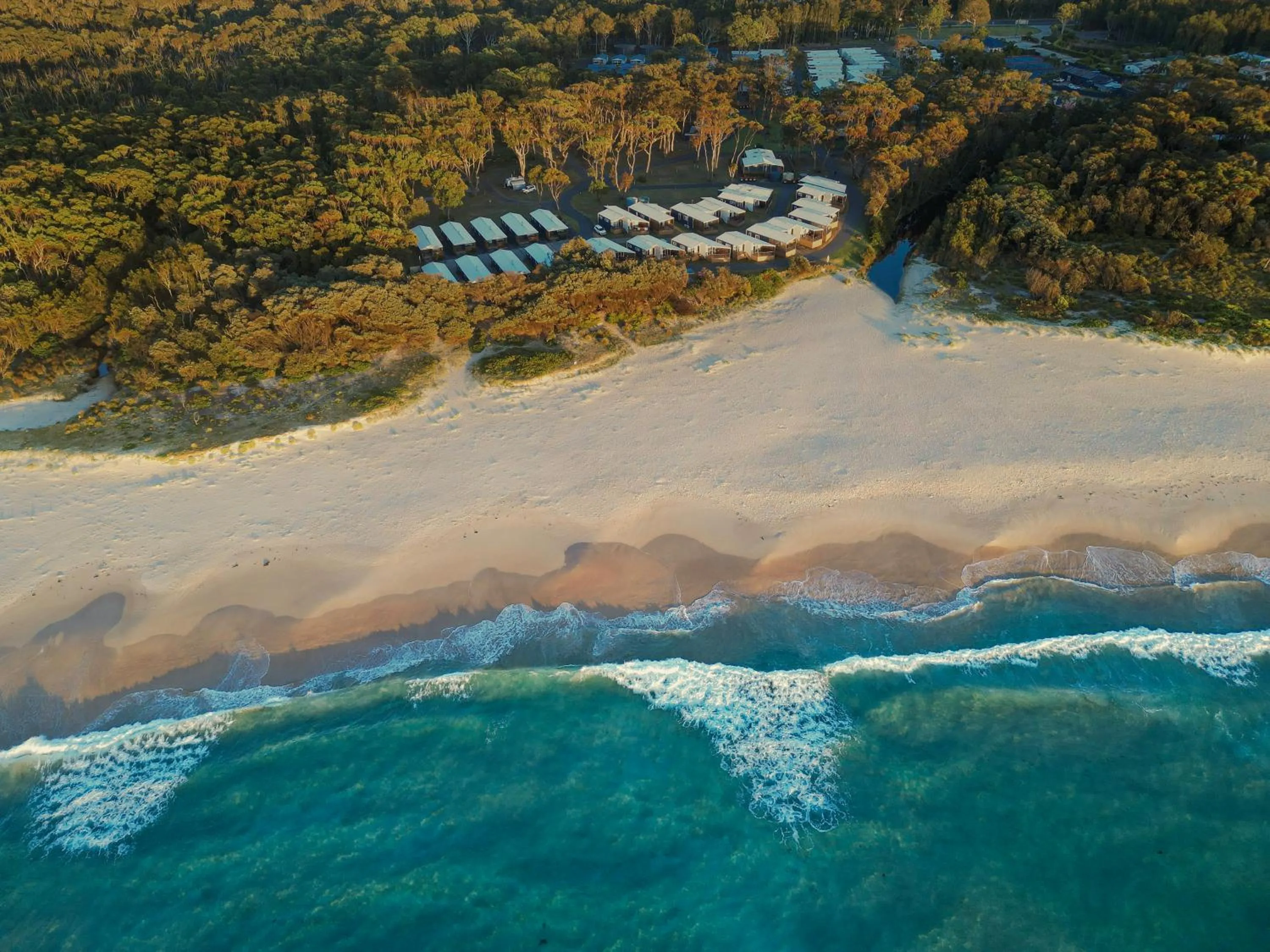 Day in BIG4 Tasman Holiday Parks - Racecourse Beach