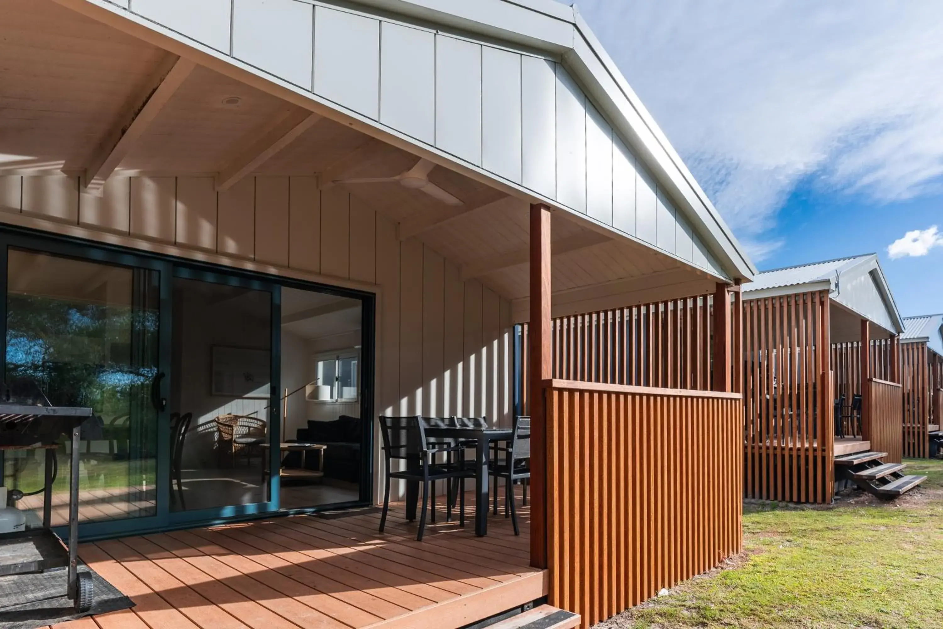 Deluxe Beachfront Villa (3BR) in BIG4 Tasman Holiday Parks - Racecourse Beach Deluxe Beachfront Villa (3BR) in BIG4 Tasman Holiday Parks - Racecourse Beach