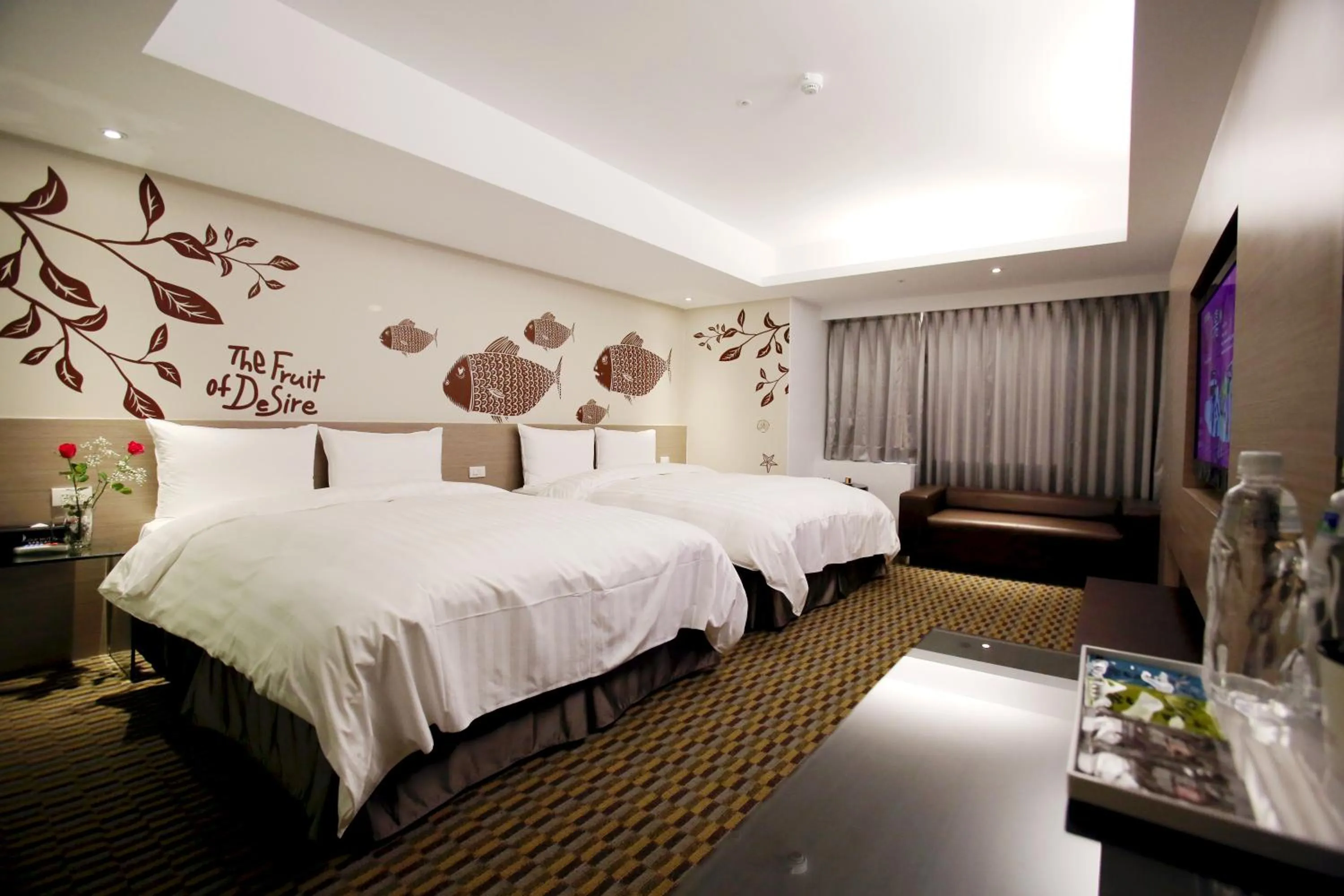 Photo of the whole room, Bed in Chiayi Look Hotel