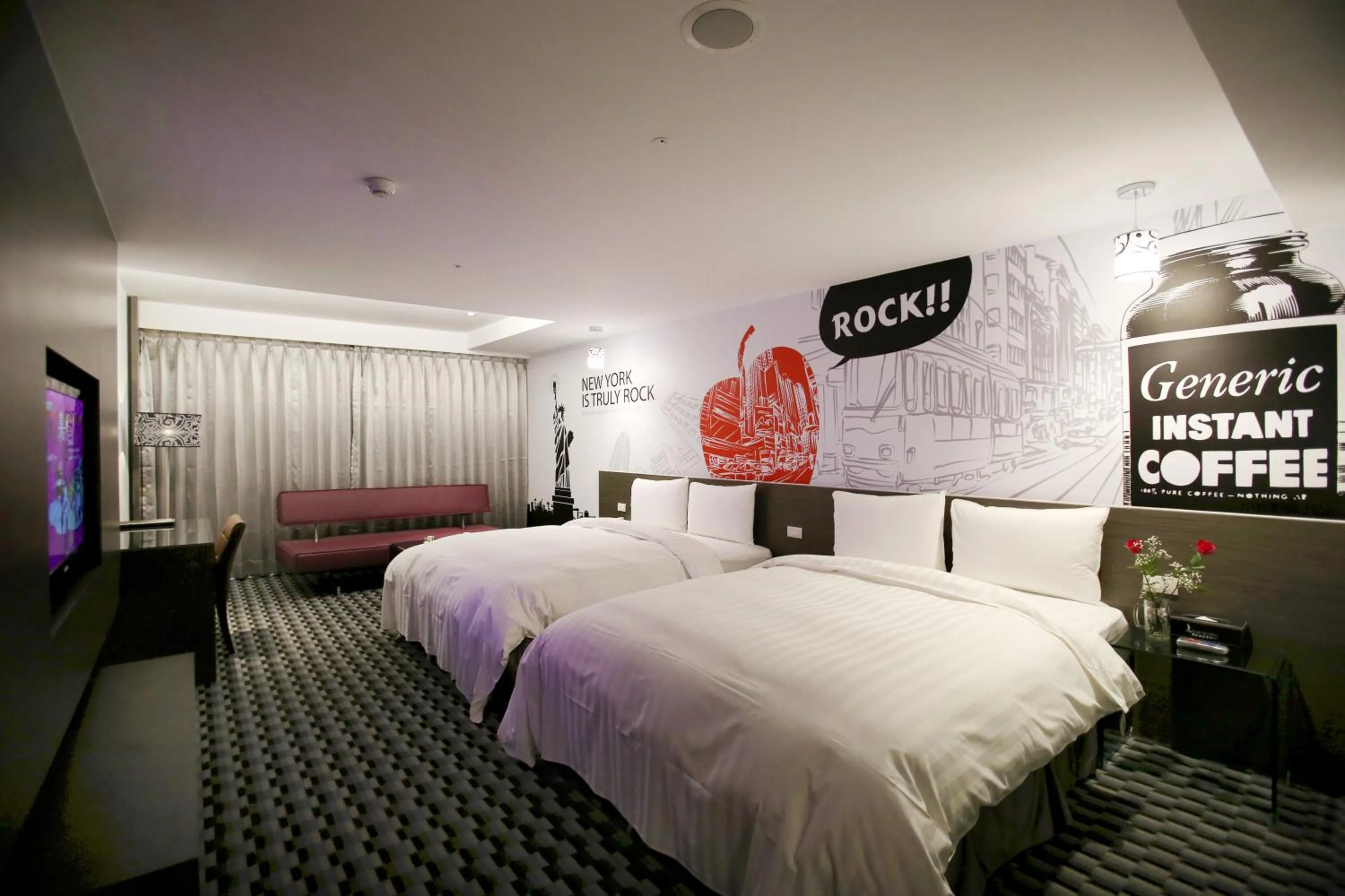 Bed in Chiayi Look Hotel