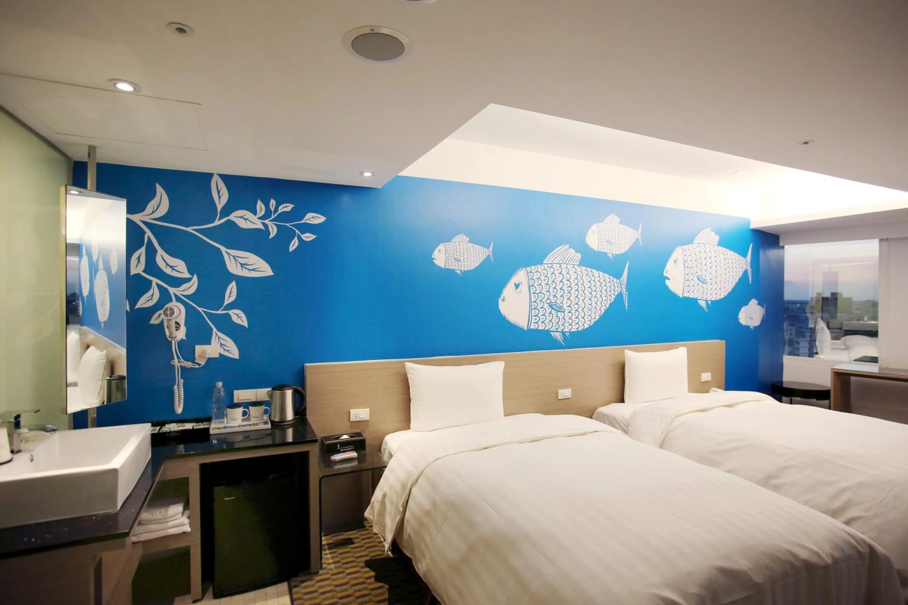 Photo of the whole room, Bed in Chiayi Look Hotel