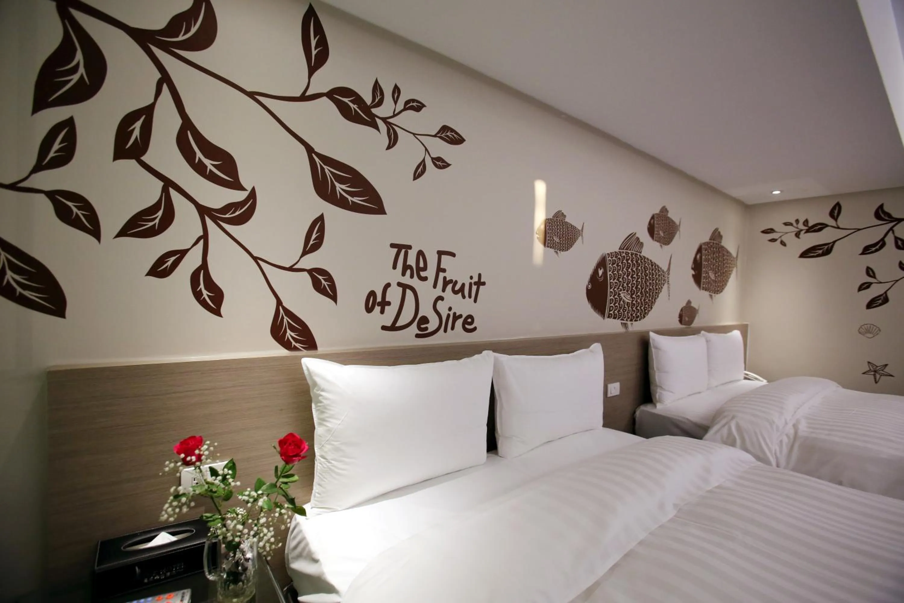 Photo of the whole room, Bed in Chiayi Look Hotel