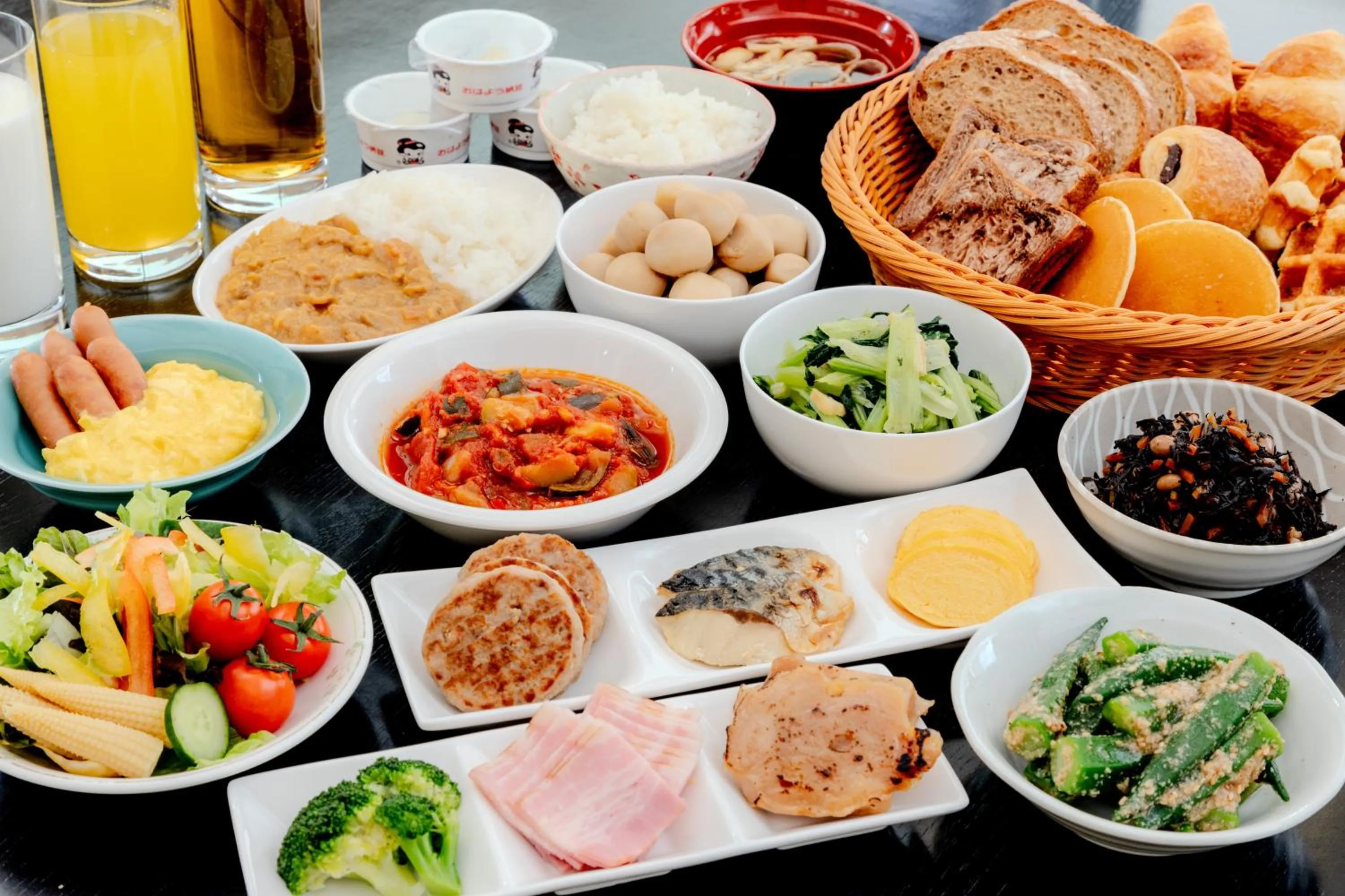 Buffet breakfast in Kiso Mikawaya