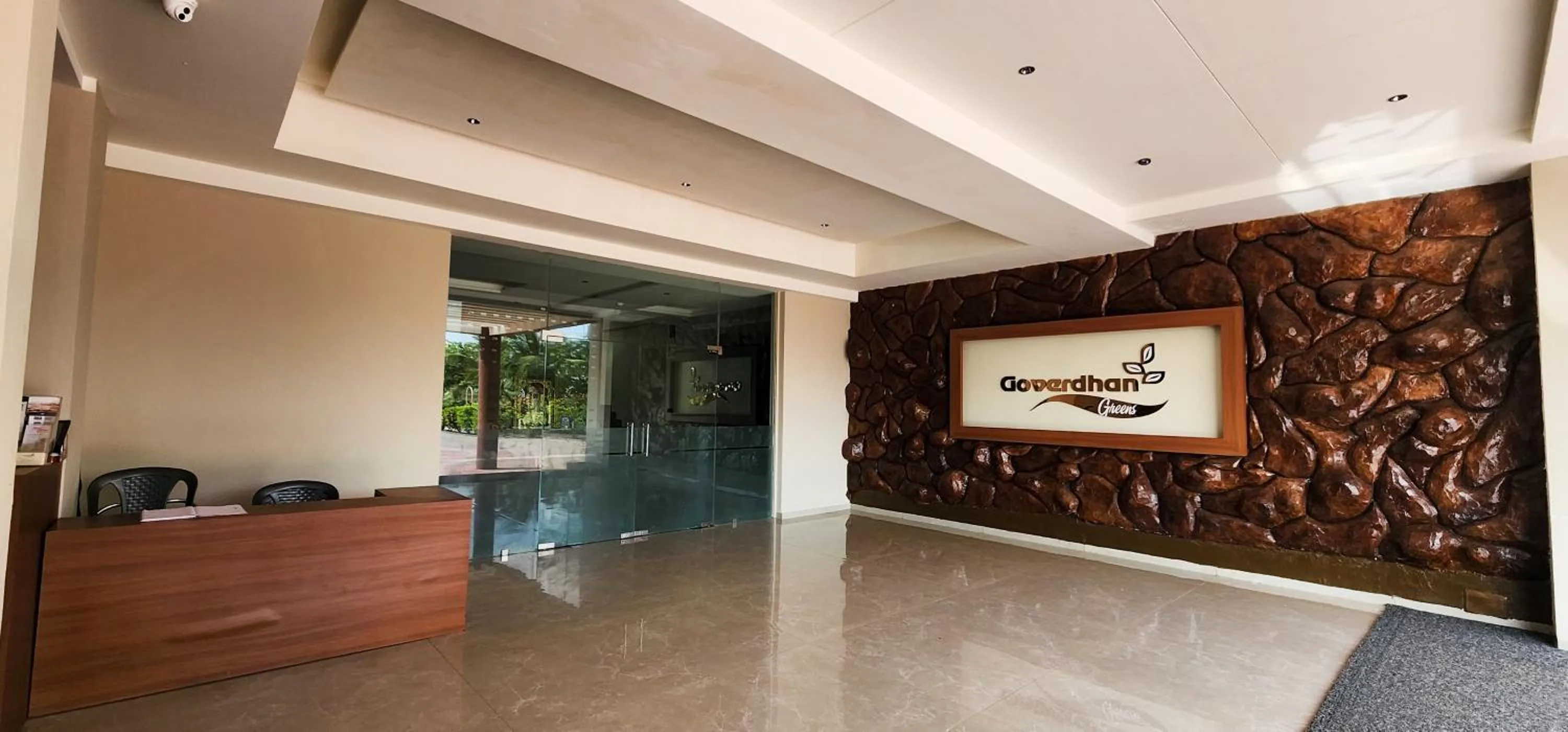 Property building in Goverdhan Greens Resort Dwarka l Hotels In Dwarka