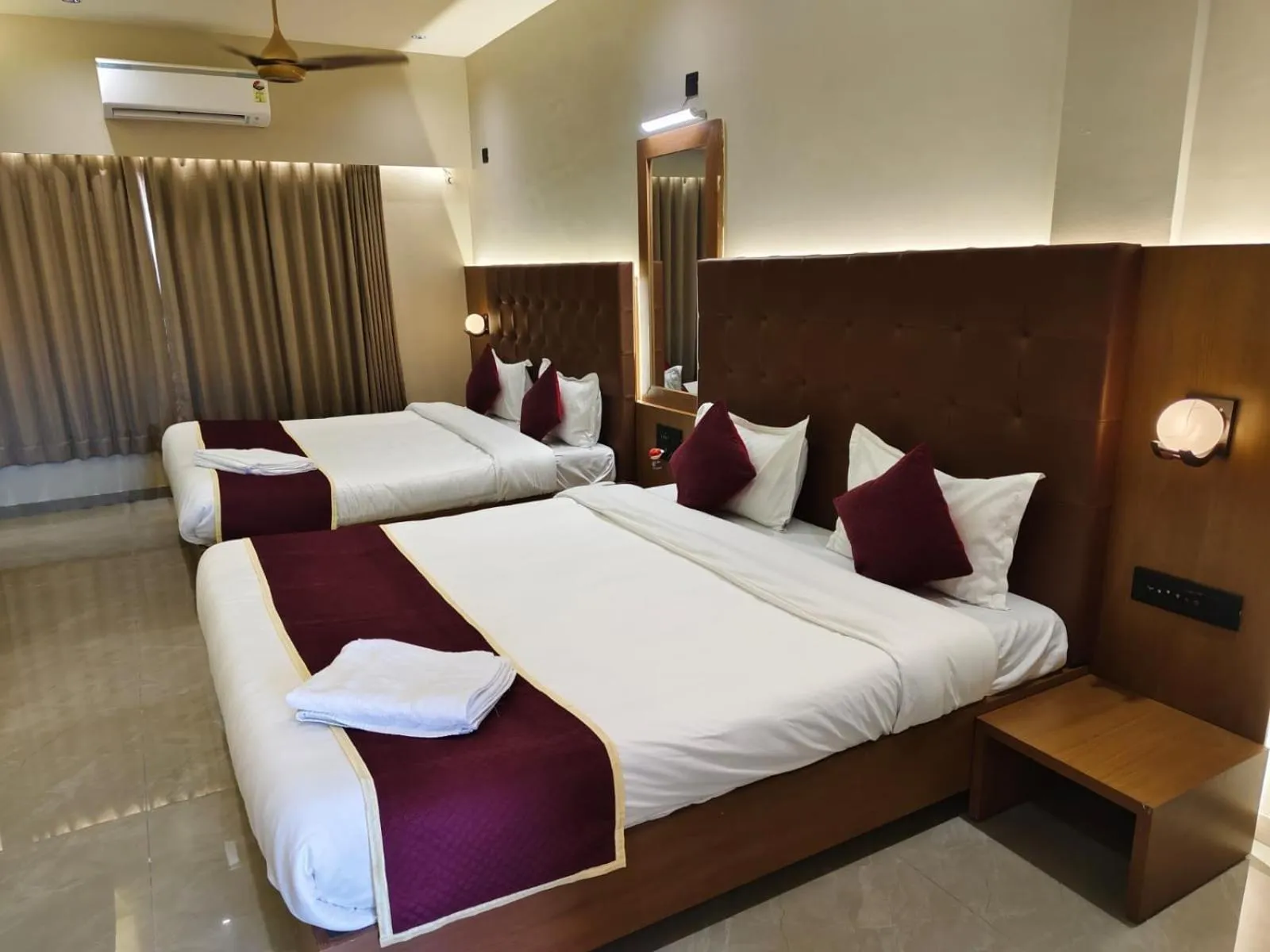 Goverdhan Greens Resort Dwarka l Hotels In Dwarka