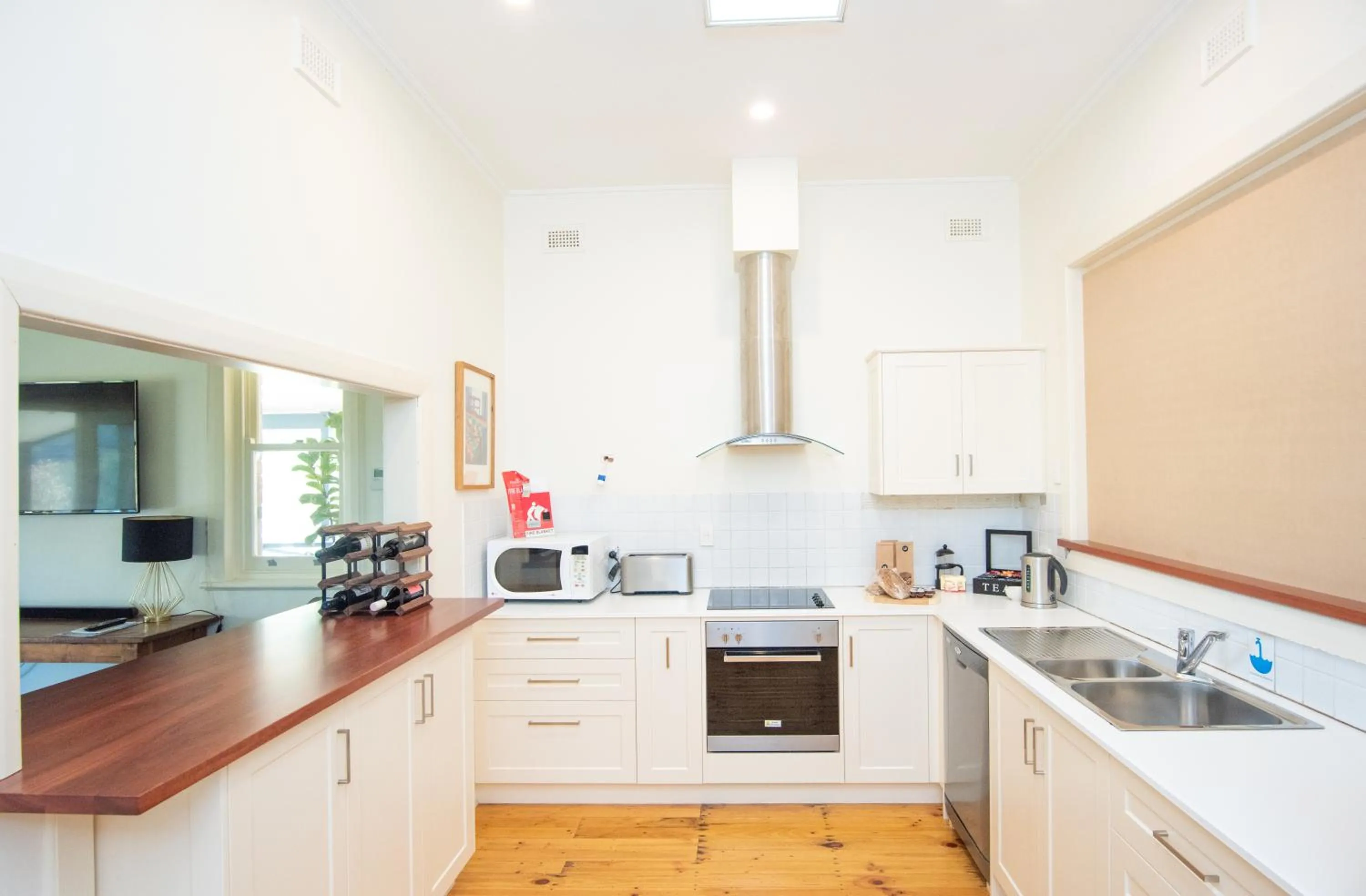 Kitchen or kitchenette in Longview Vineyard