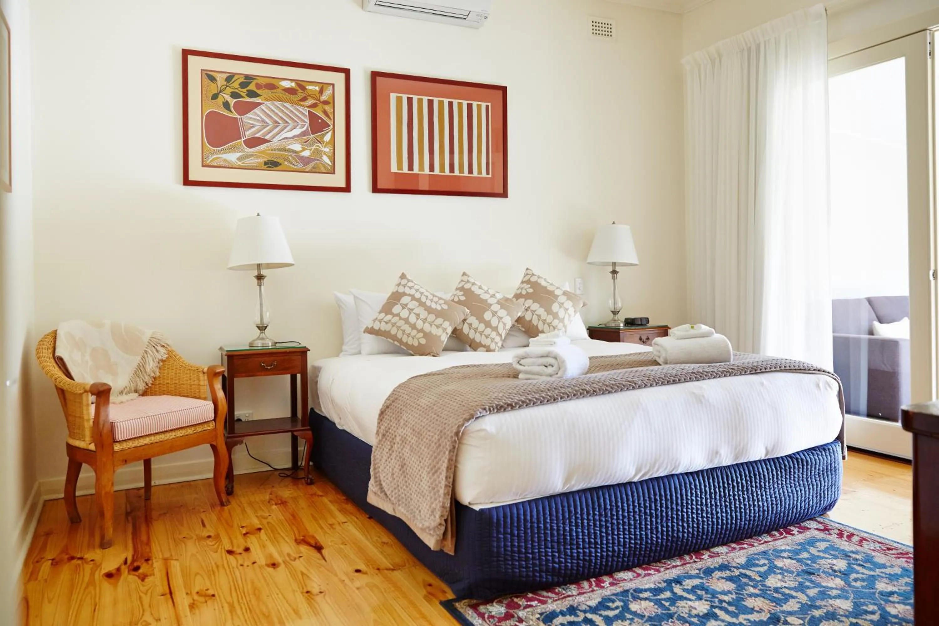 Bedroom, Bed in Longview Vineyard