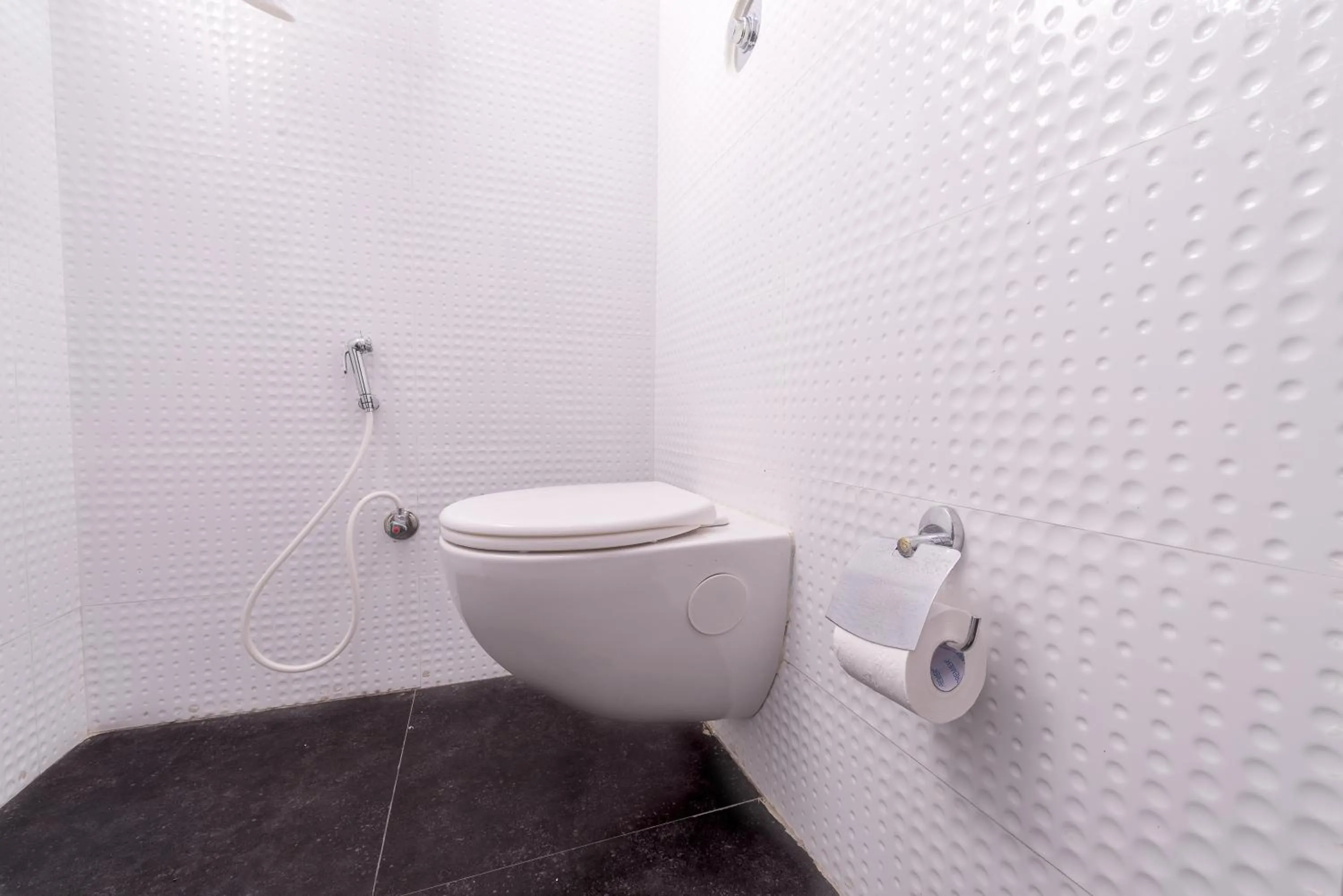 Bathroom in Treebo Greenwood Premier Suites, Old Airport Road