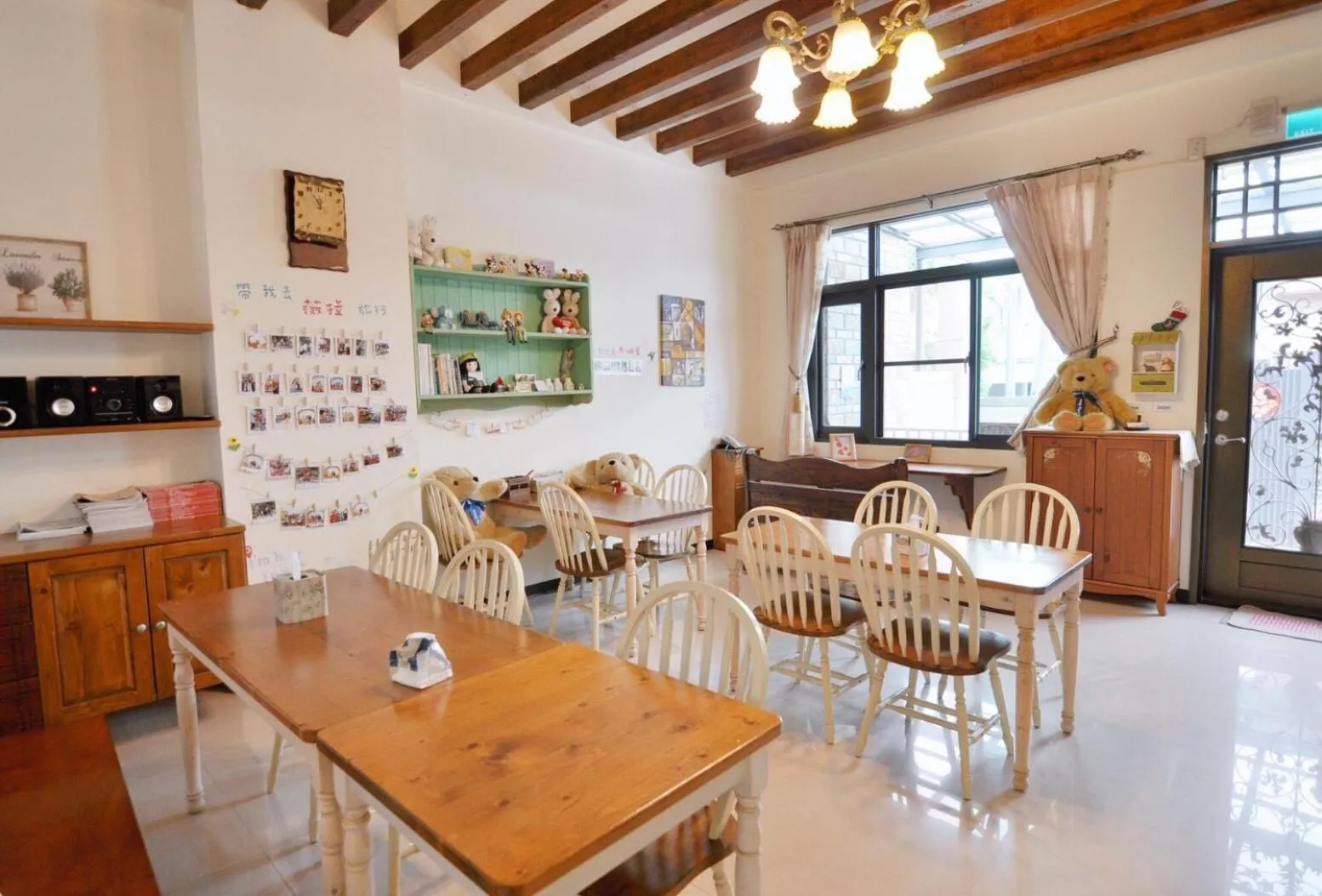 Restaurant/places to eat in Village Villa B&B