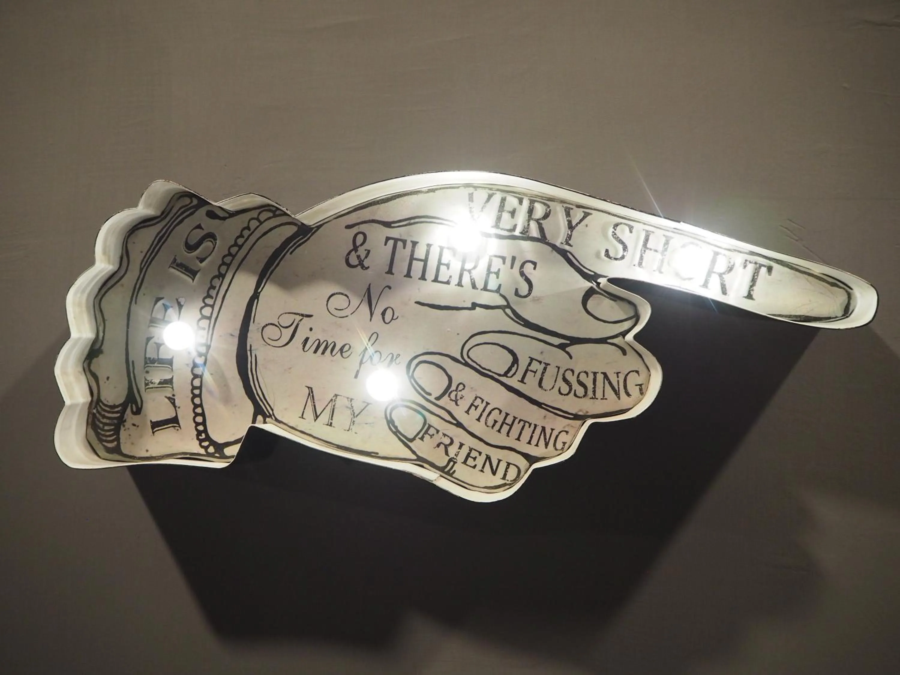 Decorative detail in Kenting True Color Hostel