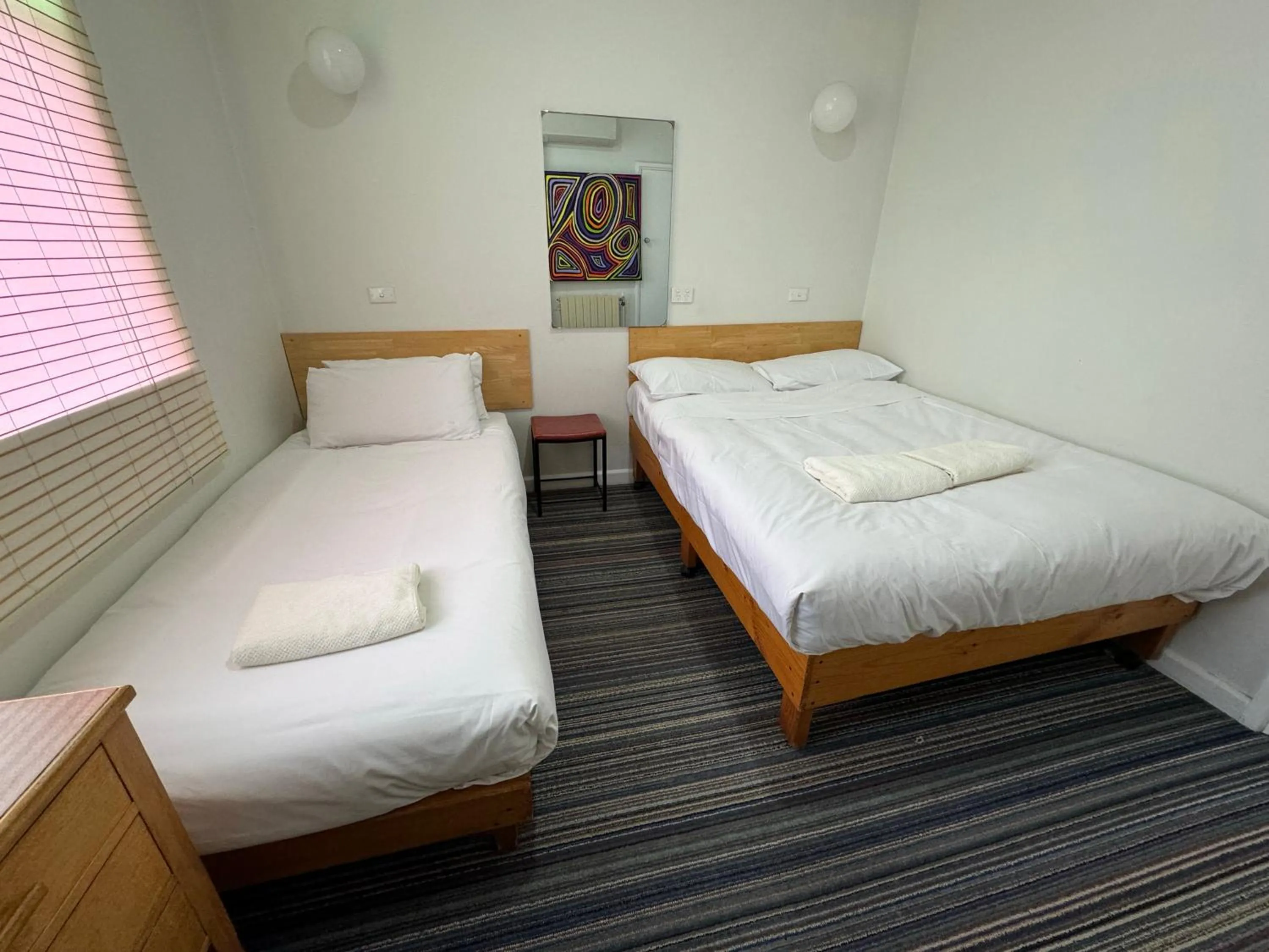 Bed in Bunkhouse Motel Cooma