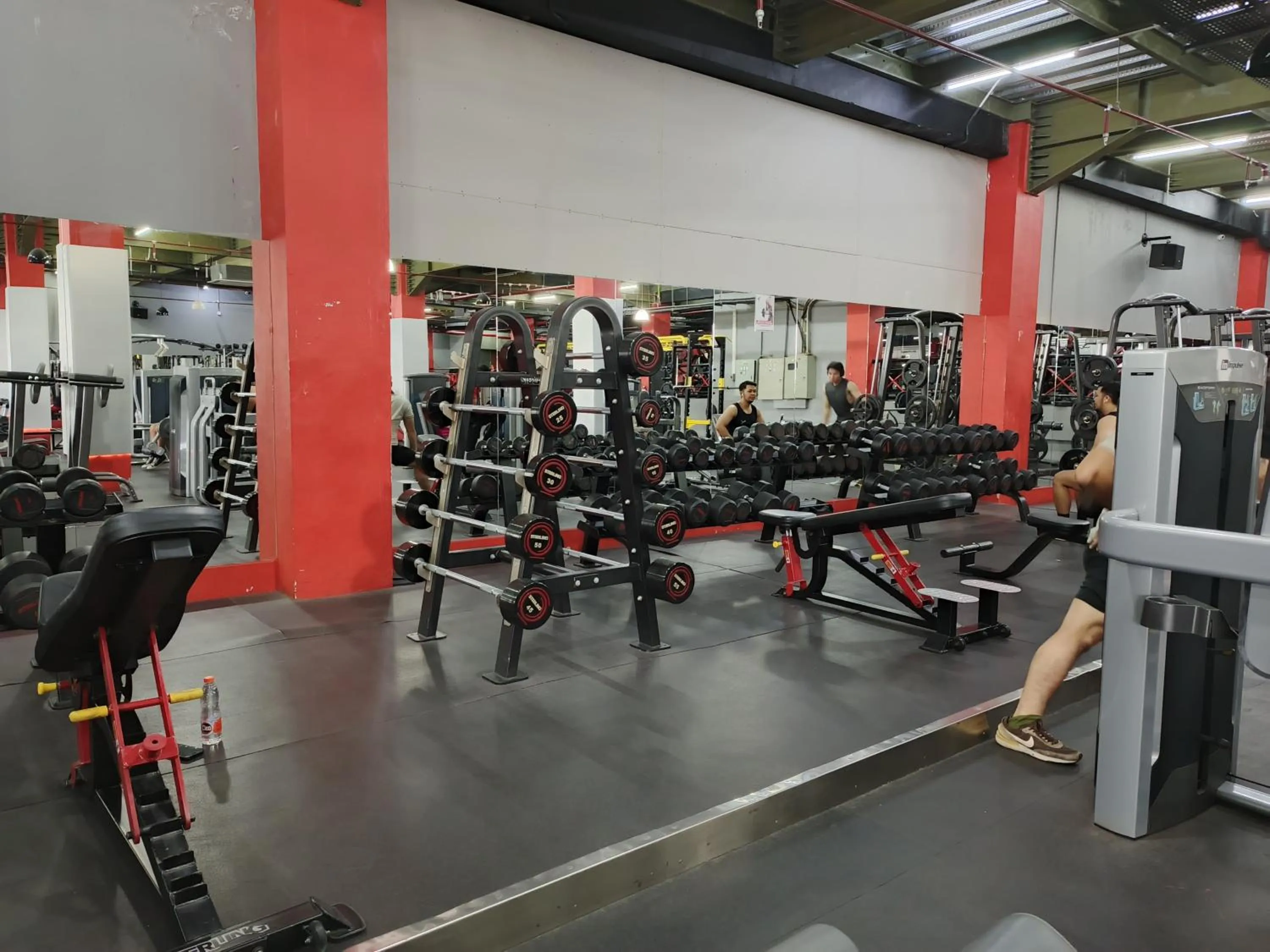Fitness centre/facilities in Hotel Santika Mega City Bekasi