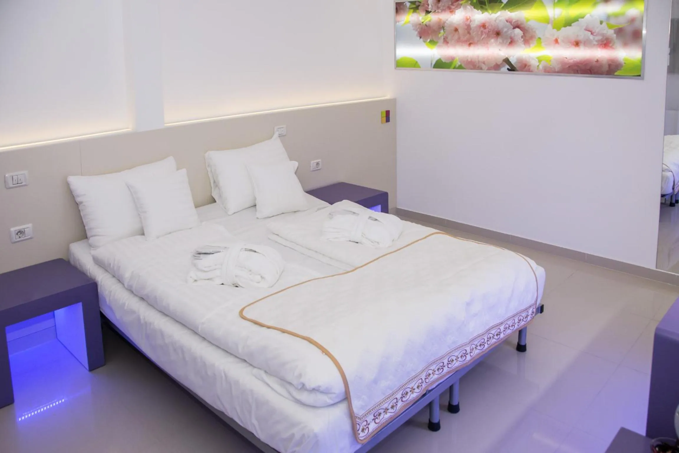 Bedroom, Bed in Hotel Christina Plus