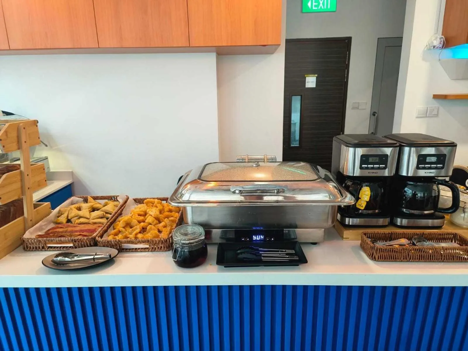 Breakfast in Habyt Clarke Quay - Previously Champion City